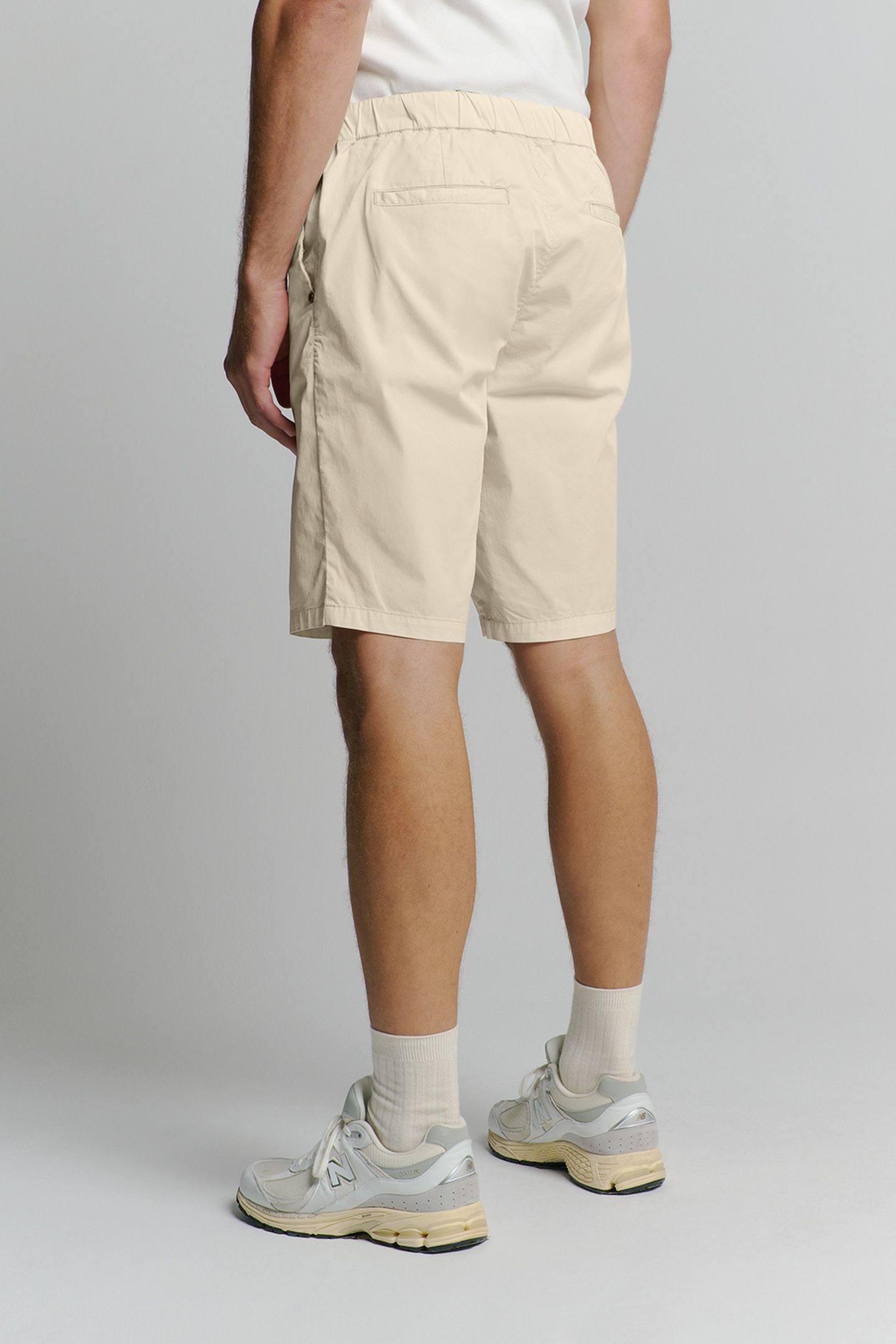SHORT CHINO GARMENT DYED LIGHT WEIGHT STRETCH CEMENT 3