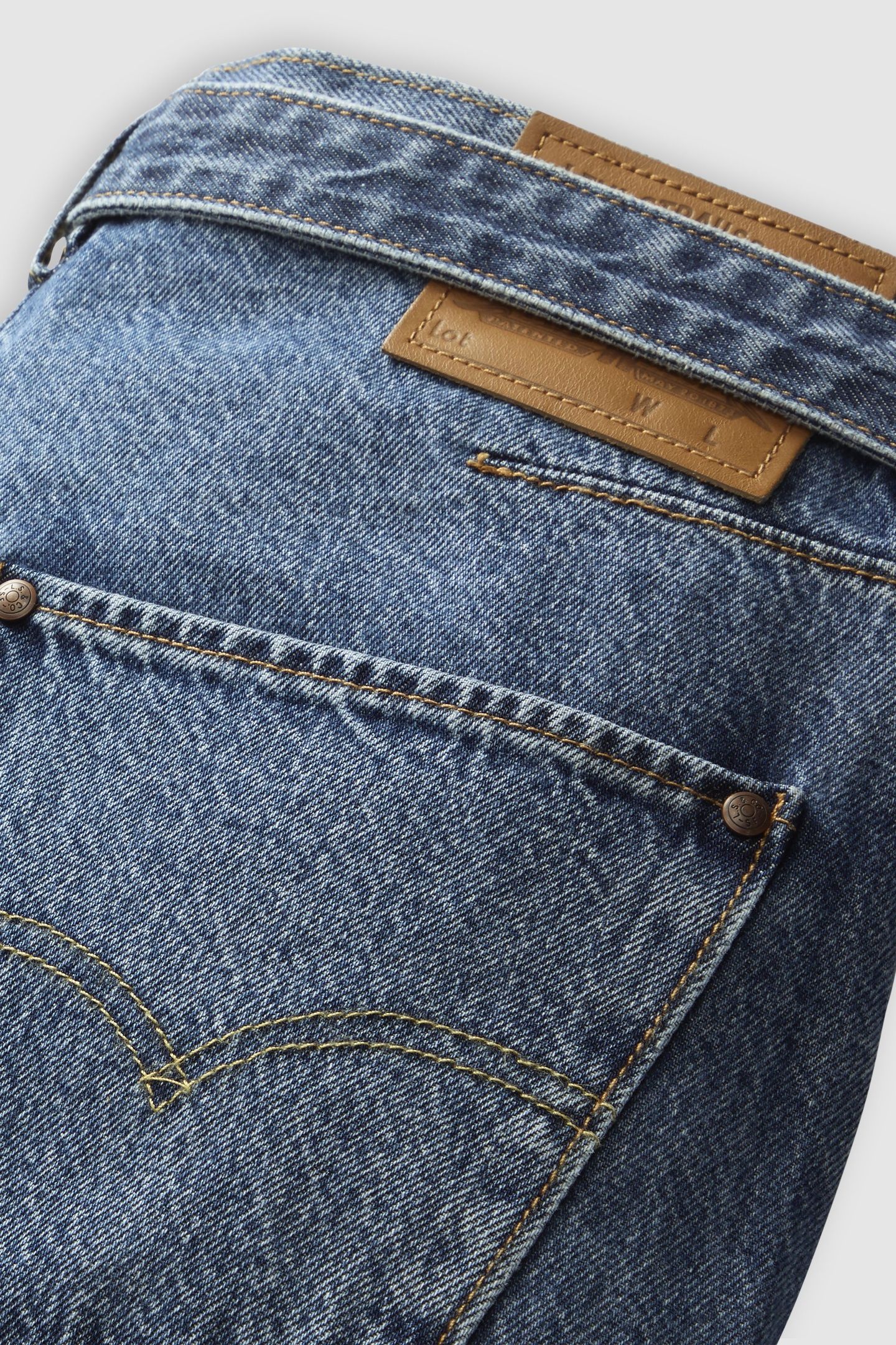 TWISTED BAGGY CAPRI JEANS 7