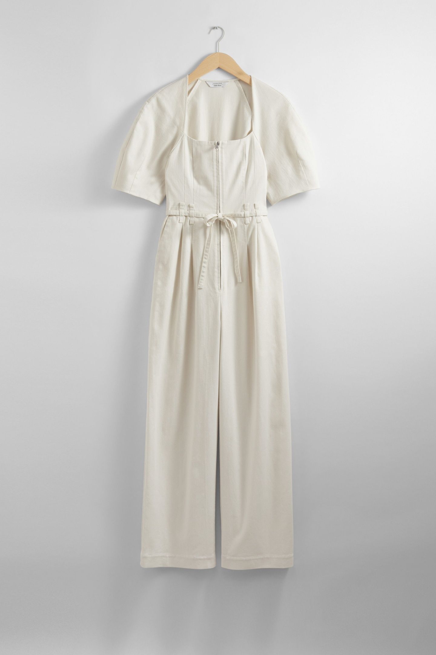 OLIVE JUMPSUIT WHITE 3