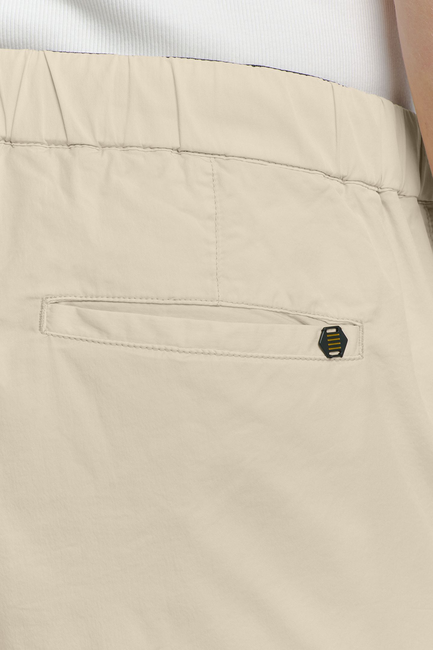 SHORT CHINO GARMENT DYED LIGHT WEIGHT STRETCH CEMENT 9