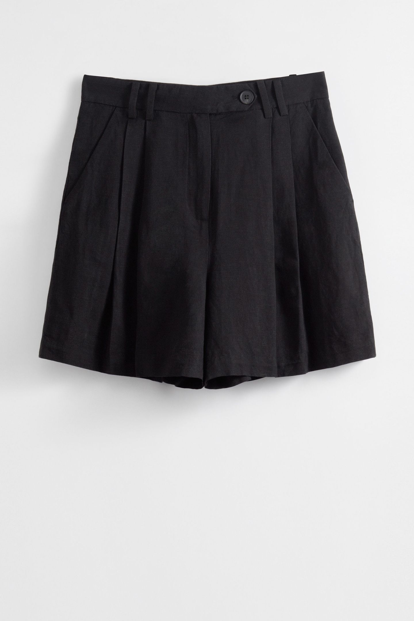 ALEXA SHORTS BLACK 3