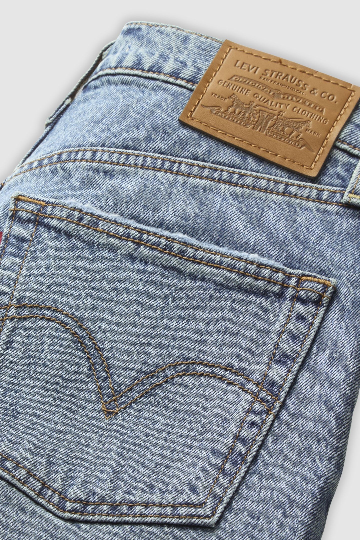 RIBCAGE STRAIGHT ANKLE JEANS 9