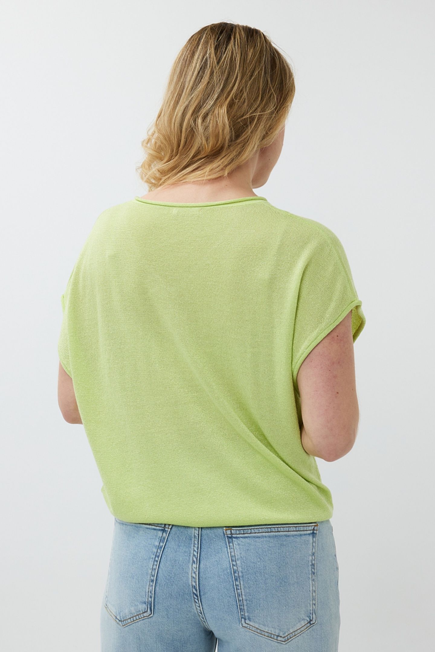 SWEATER BATWING V-NECK LUREX APPLE GREEN 4