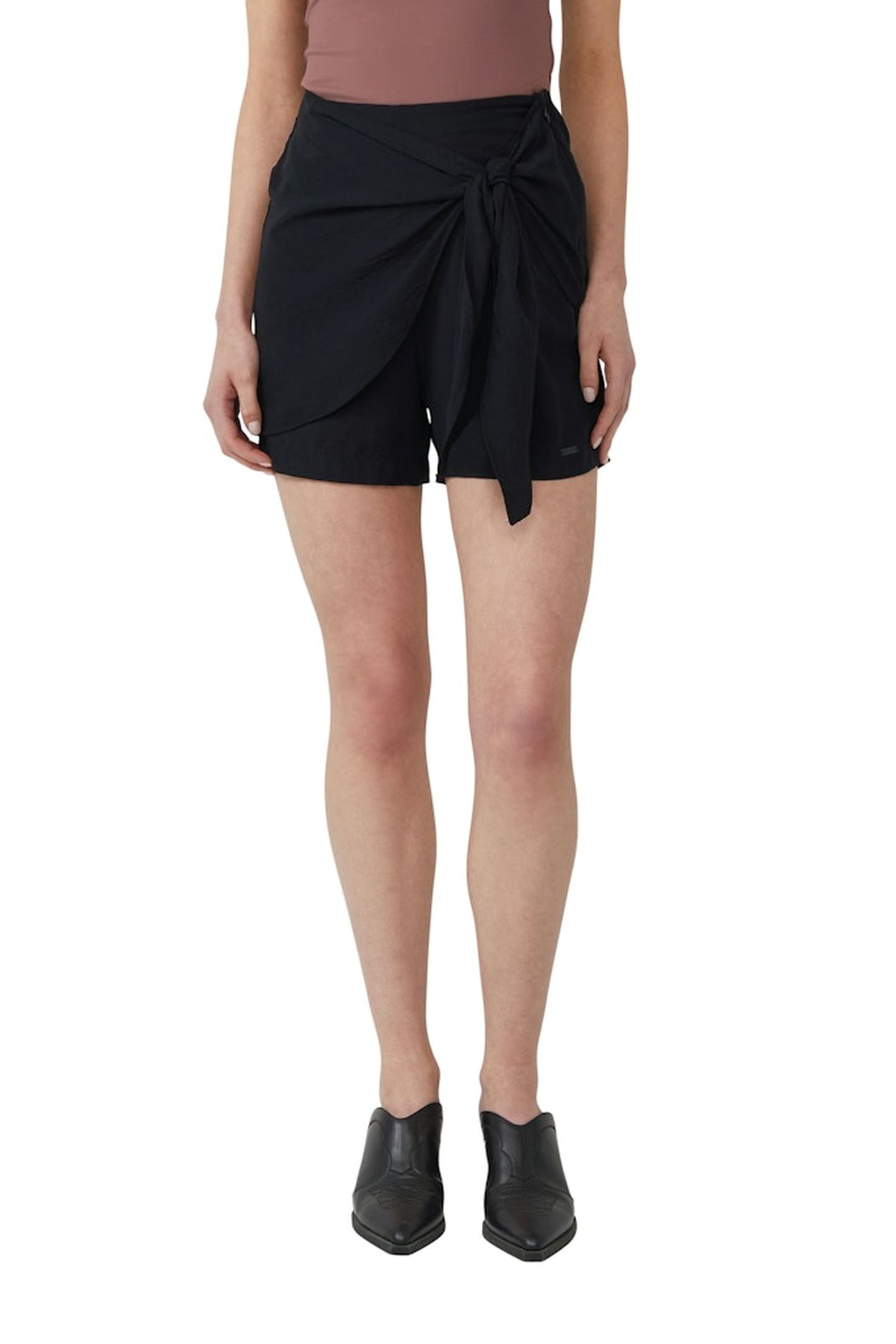 QS SHORTS BLACK 3