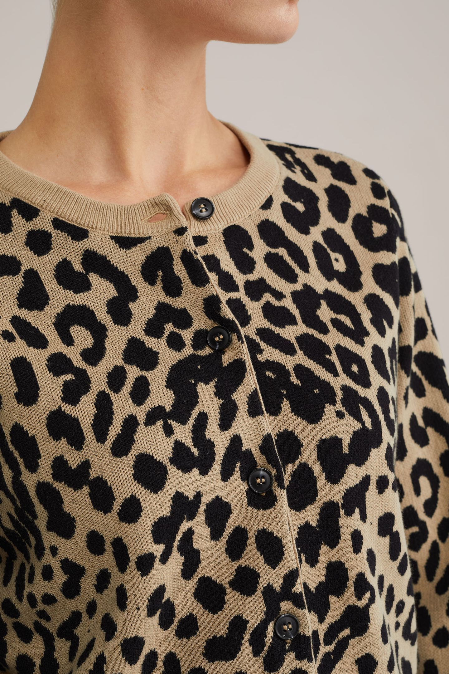 KNITTED CARDIGAN LIGHT BROWN 5