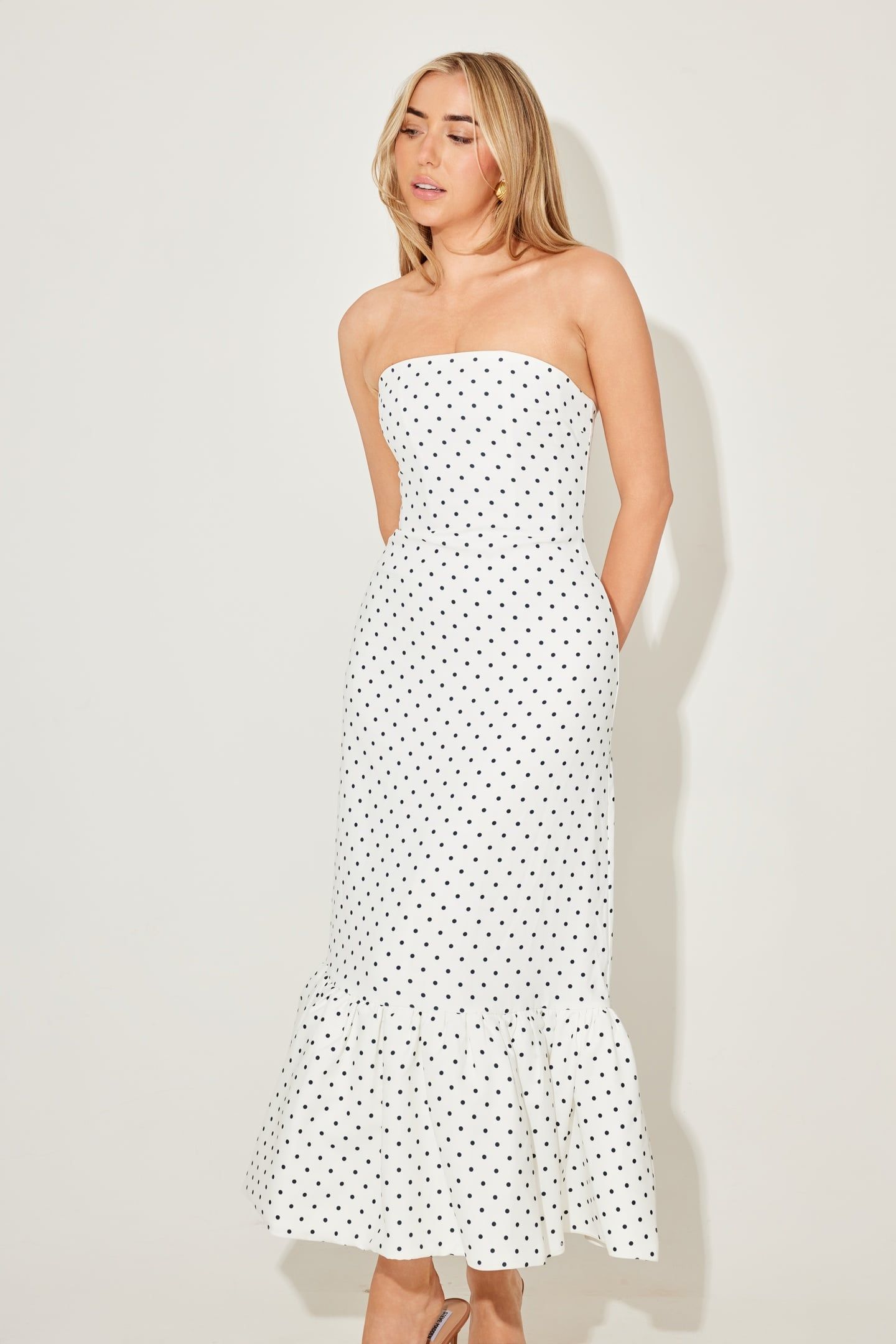 STRAPLESS PEPLUM MIDI DRESS WHITE & POLKA DOT 1