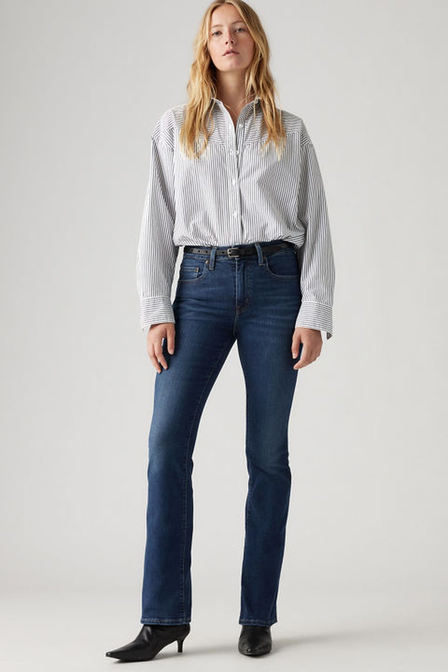 725 HIGH RISE BOOTCUT JEANS 1