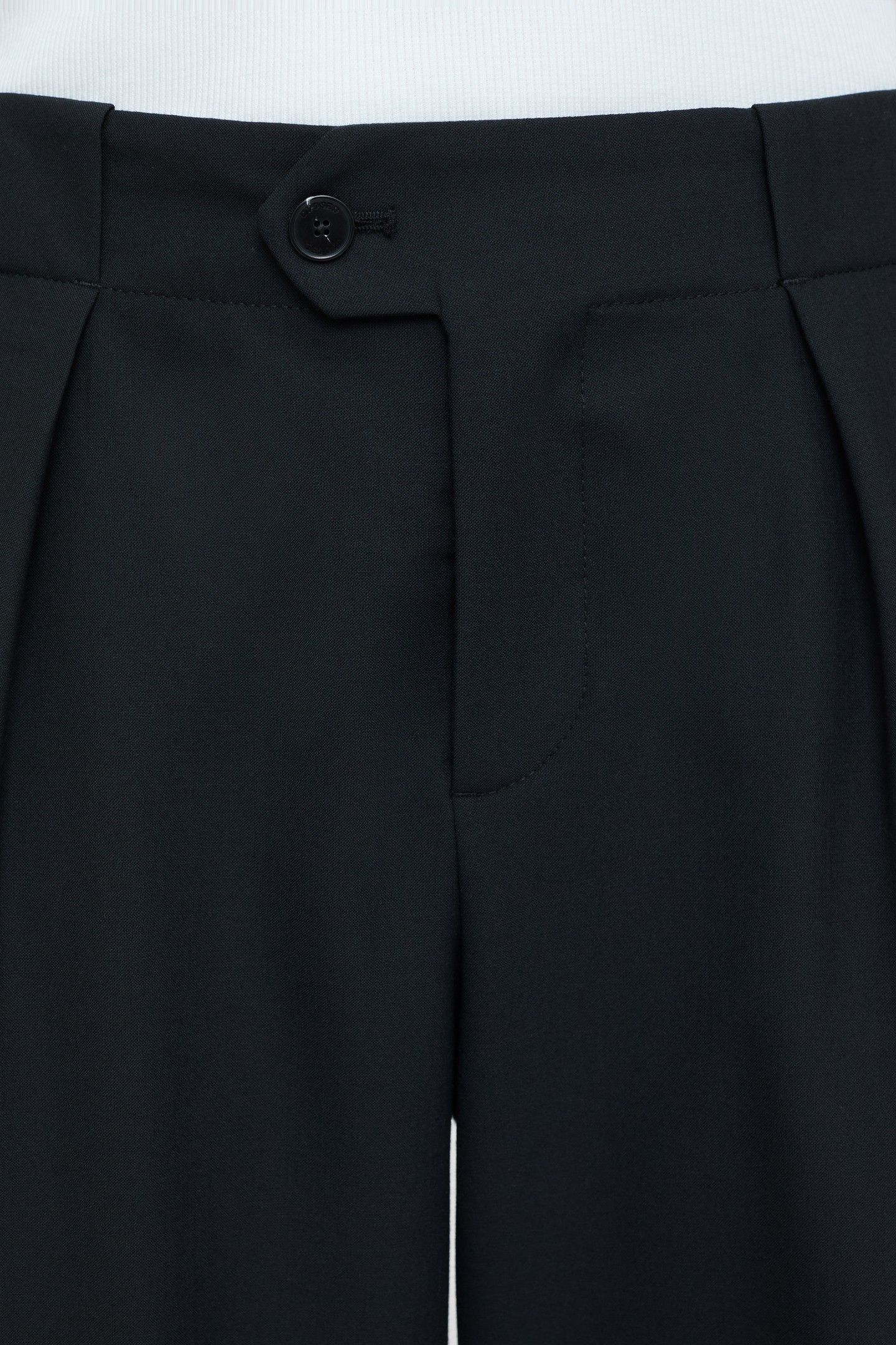 MAWSON BLACK 1