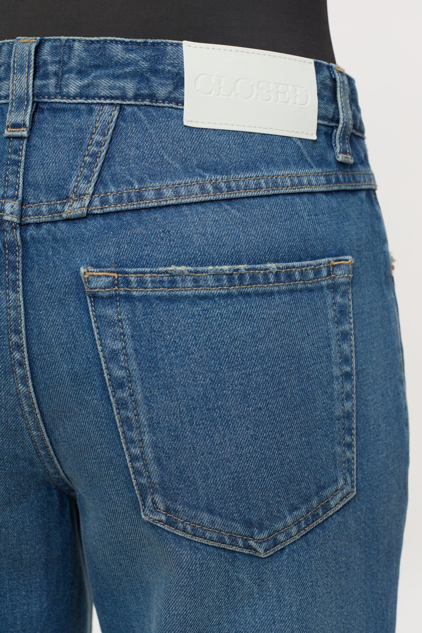 GILLAN MID BLUE 9