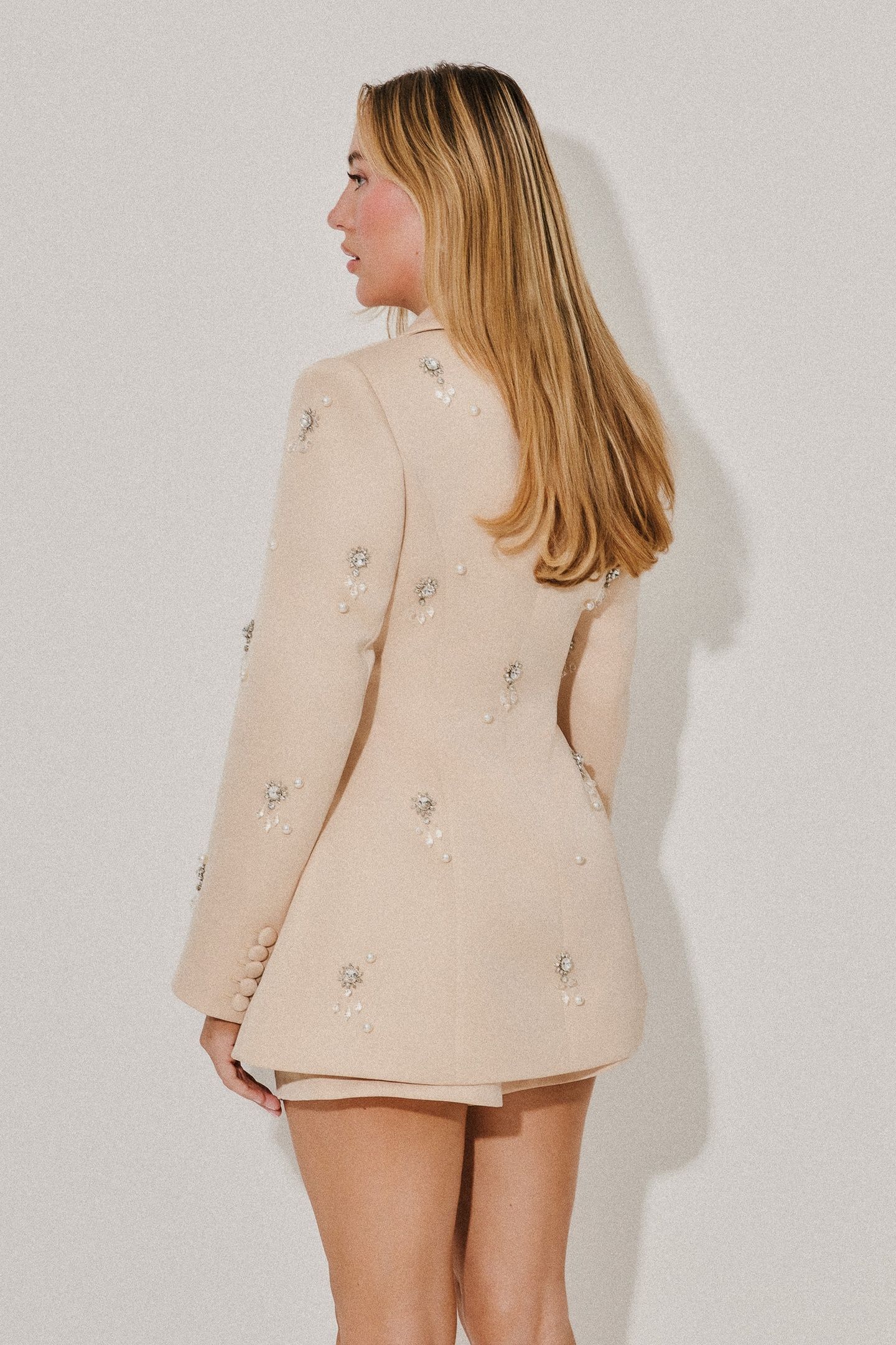 CRYSTAL BLAZER CREAM 3
