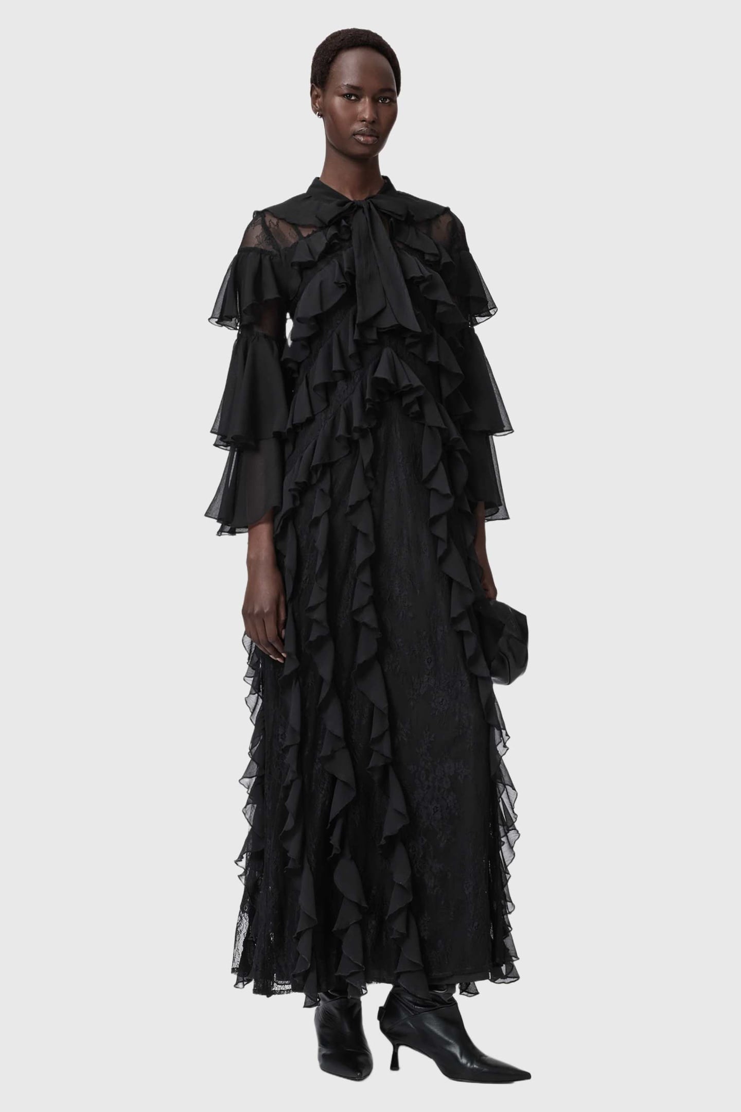 AMBI LACE MAXI DRESS BLACK 2