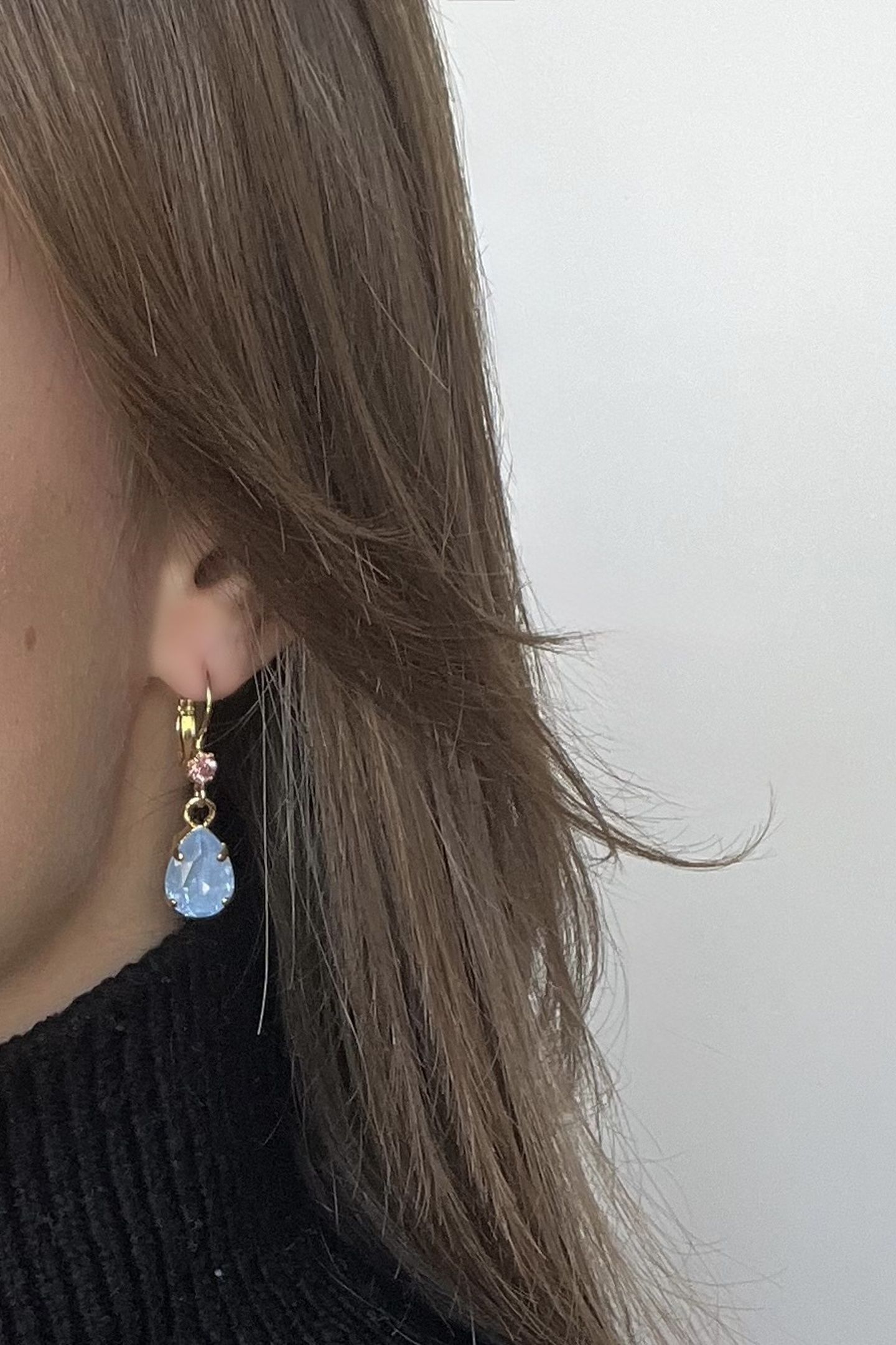 CLASSIC MINI SKY IGNITE EARRINGS BLUE, PINK 4