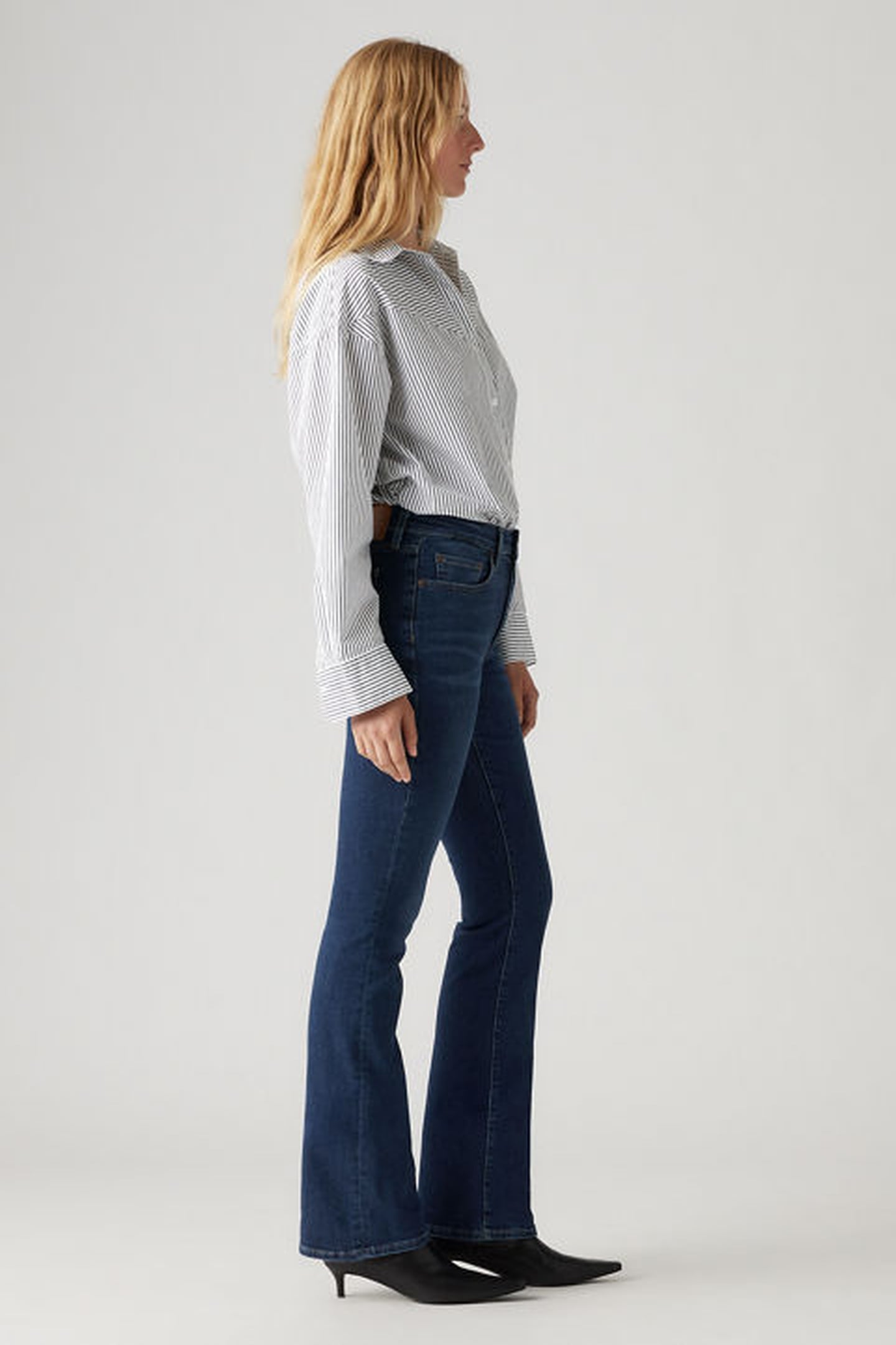 725 HIGH RISE BOOTCUT JEANS 4