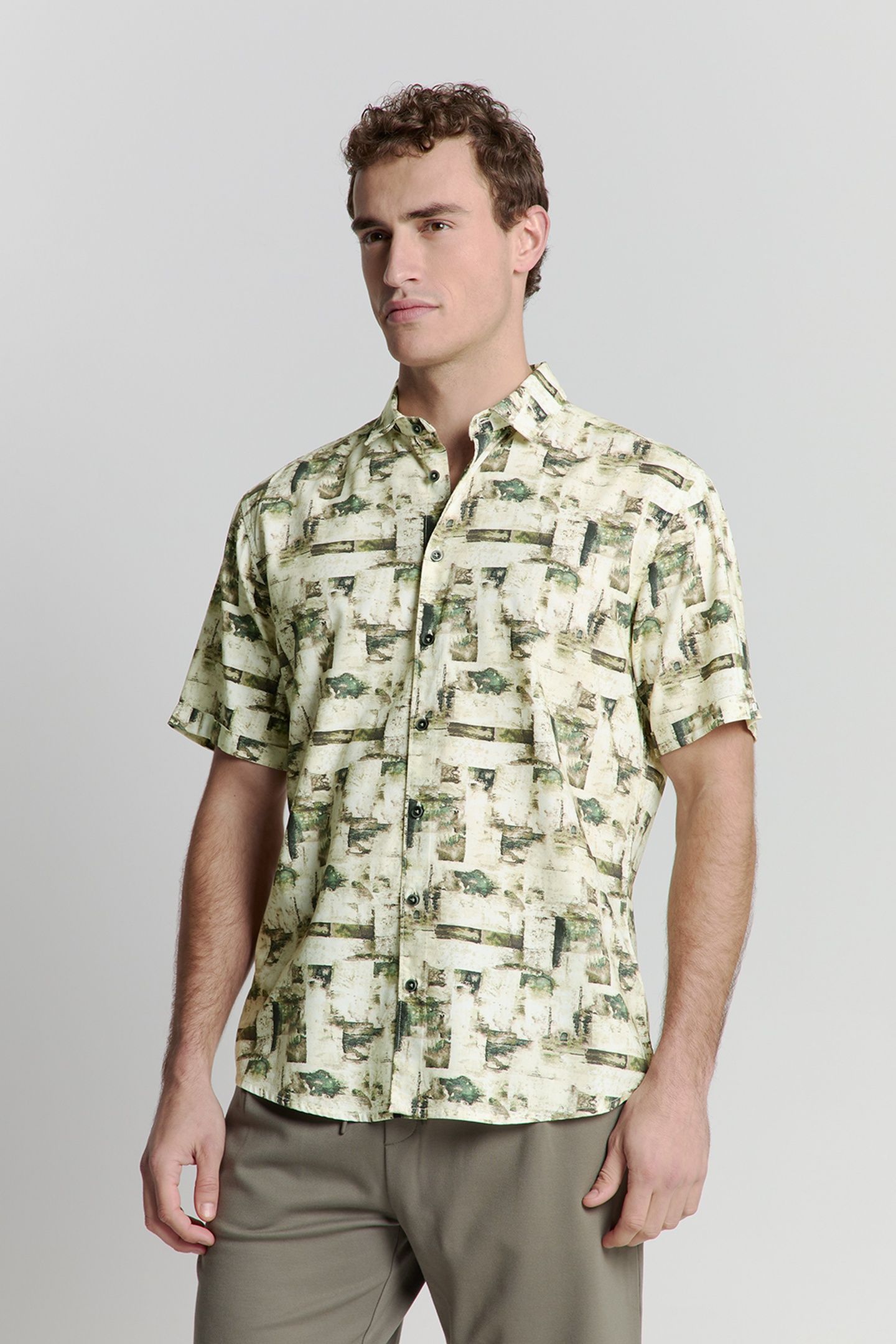 SHIRT SHORT SLEEVE ALLOVER PRINTED GREEN 2