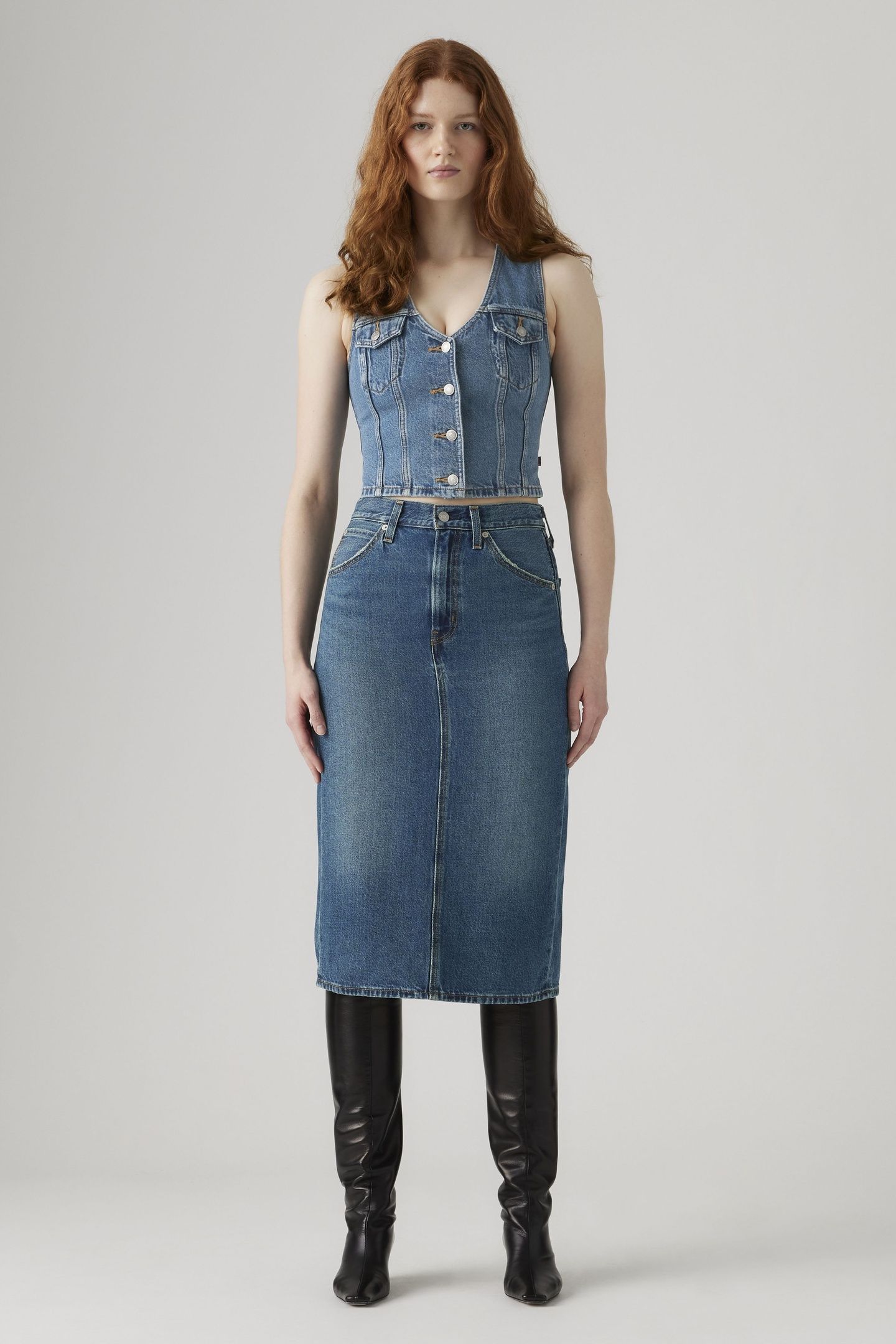 HIGH RISE BACK SLIT SKIRT 4