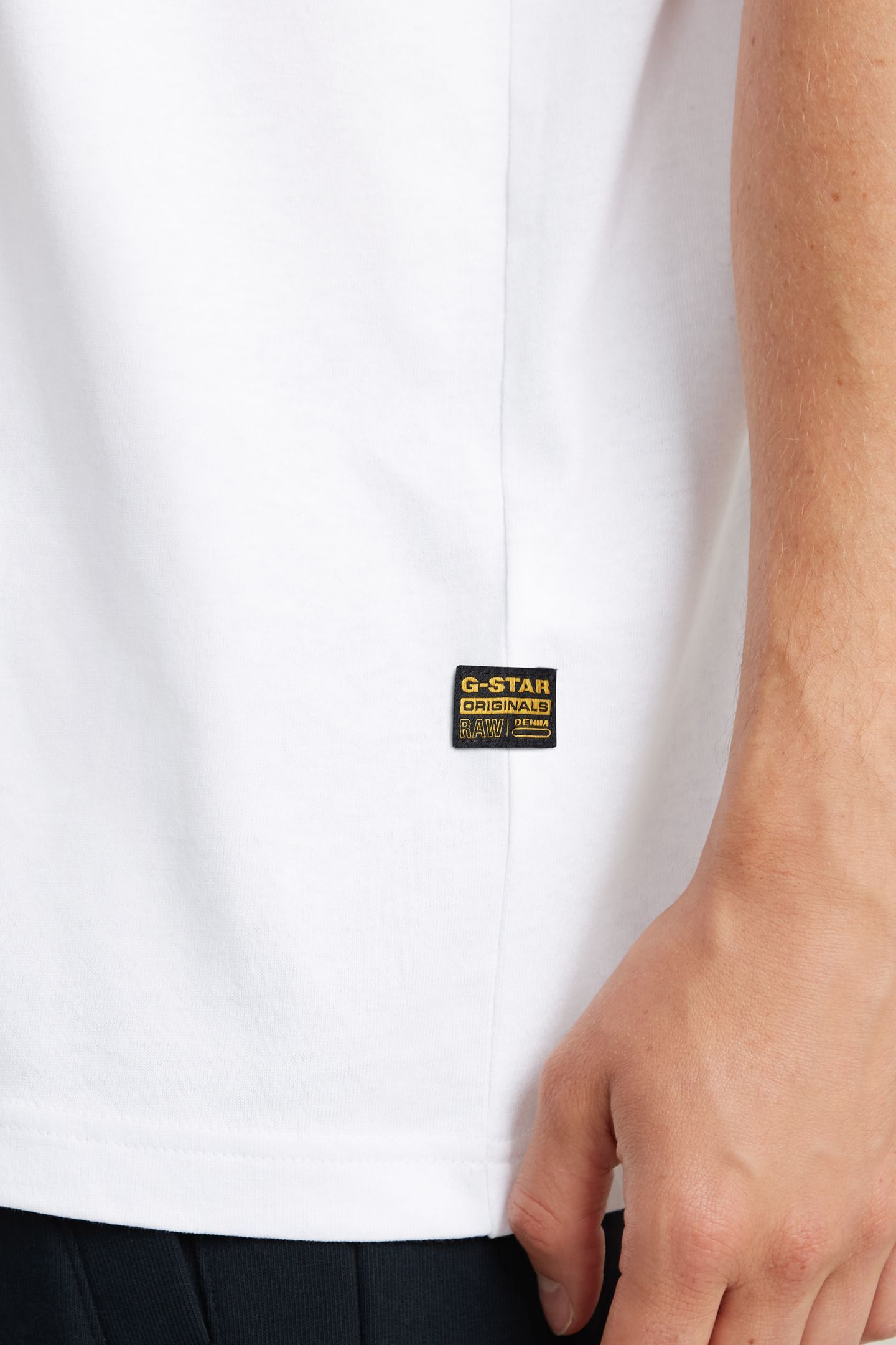 SYMBOLS PRINT LOOSE R T WHITE 6