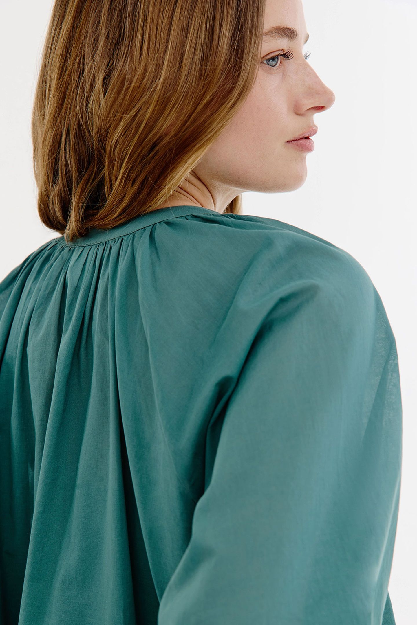 BROOKLYNN BLOUSE DARK GREEN 6