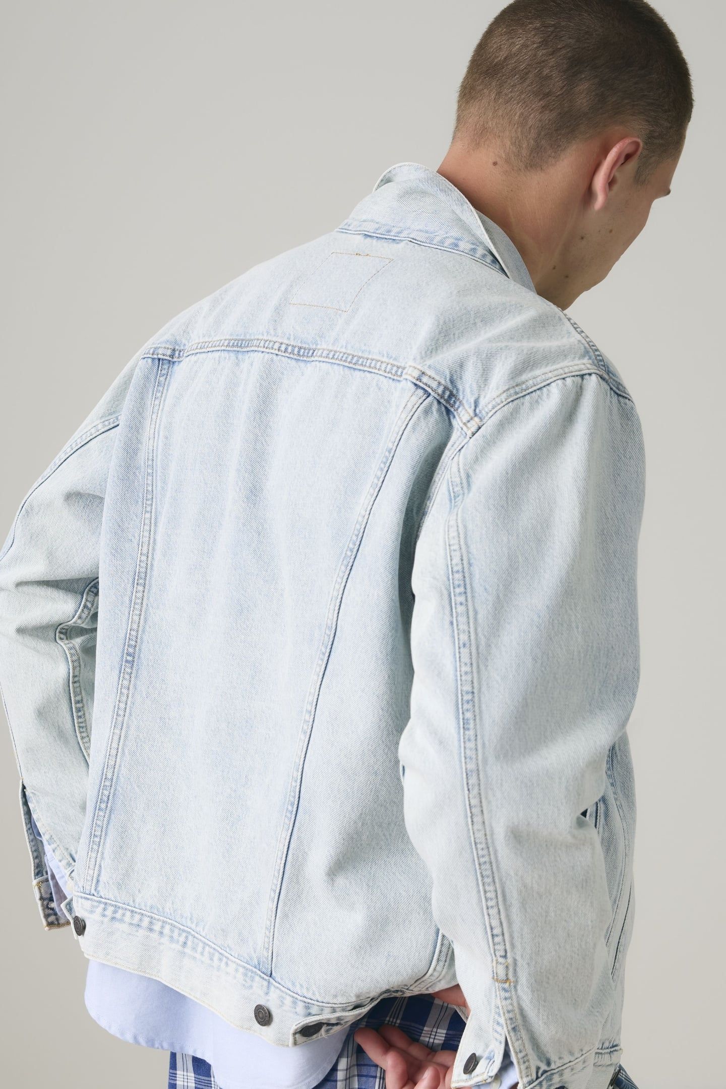 RELAXED TRUCKER JACKET 3