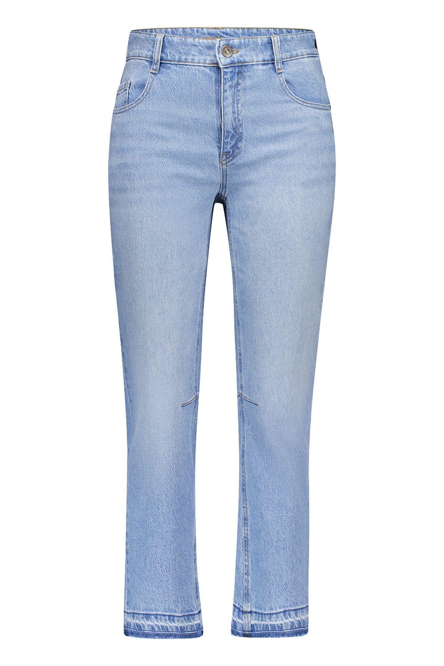 DARJA4-670501 BLEACH USED 1