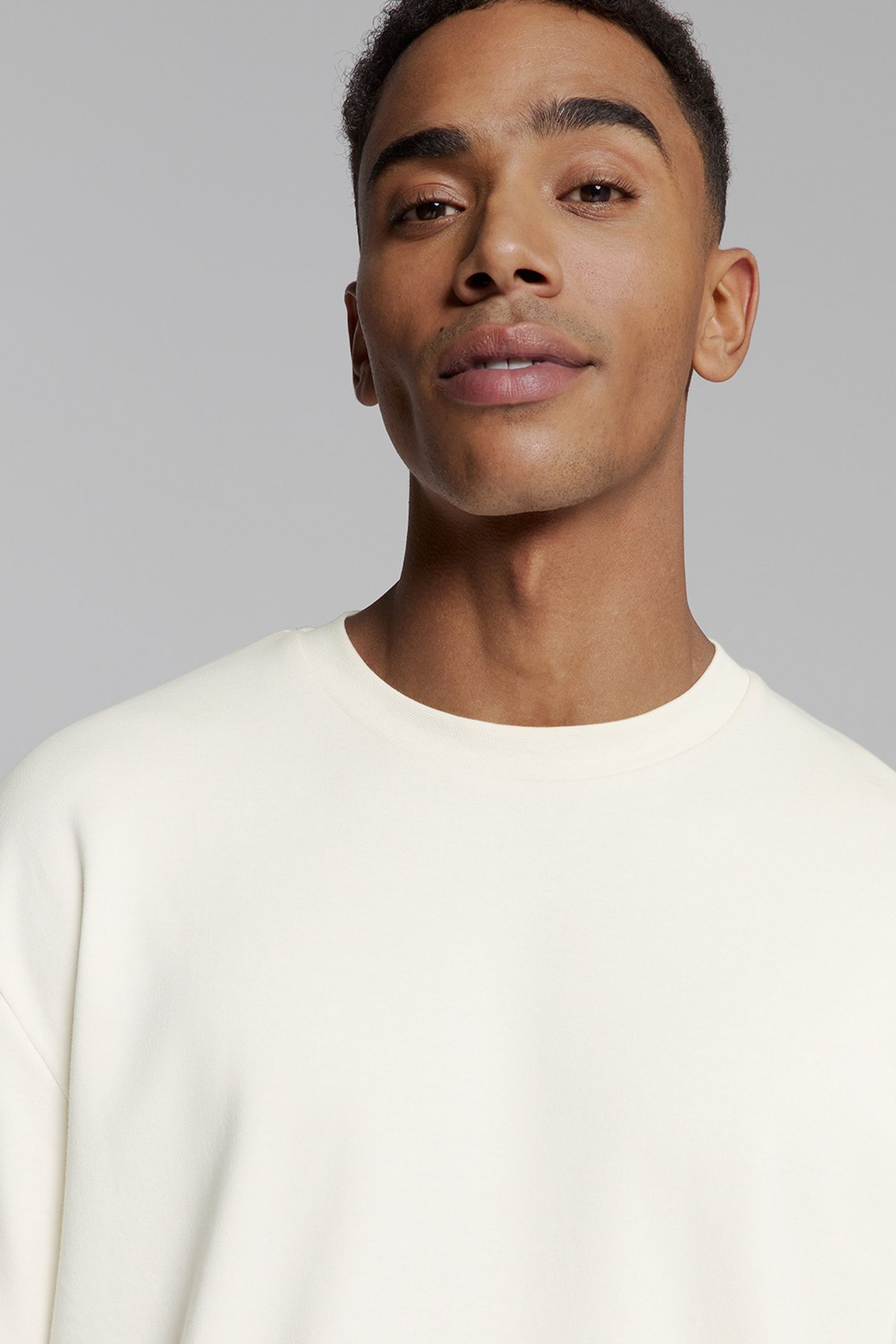 T-SHIRT CREWNECK HEAVY SOLID BASIC OFFWHITE 7
