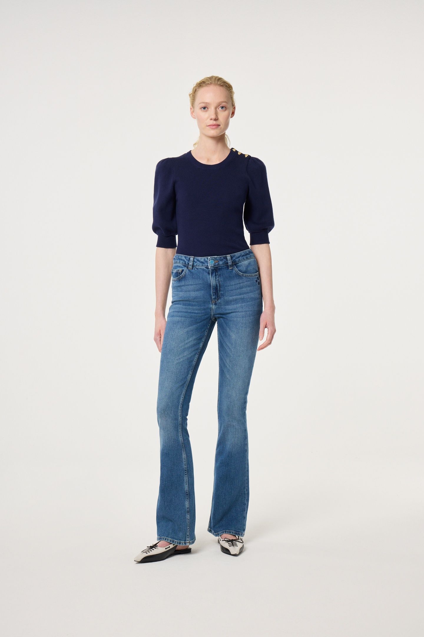 MOLLY SHORT SLEEVE PULLOVER AFTER MIDNIGHT BLUE 2