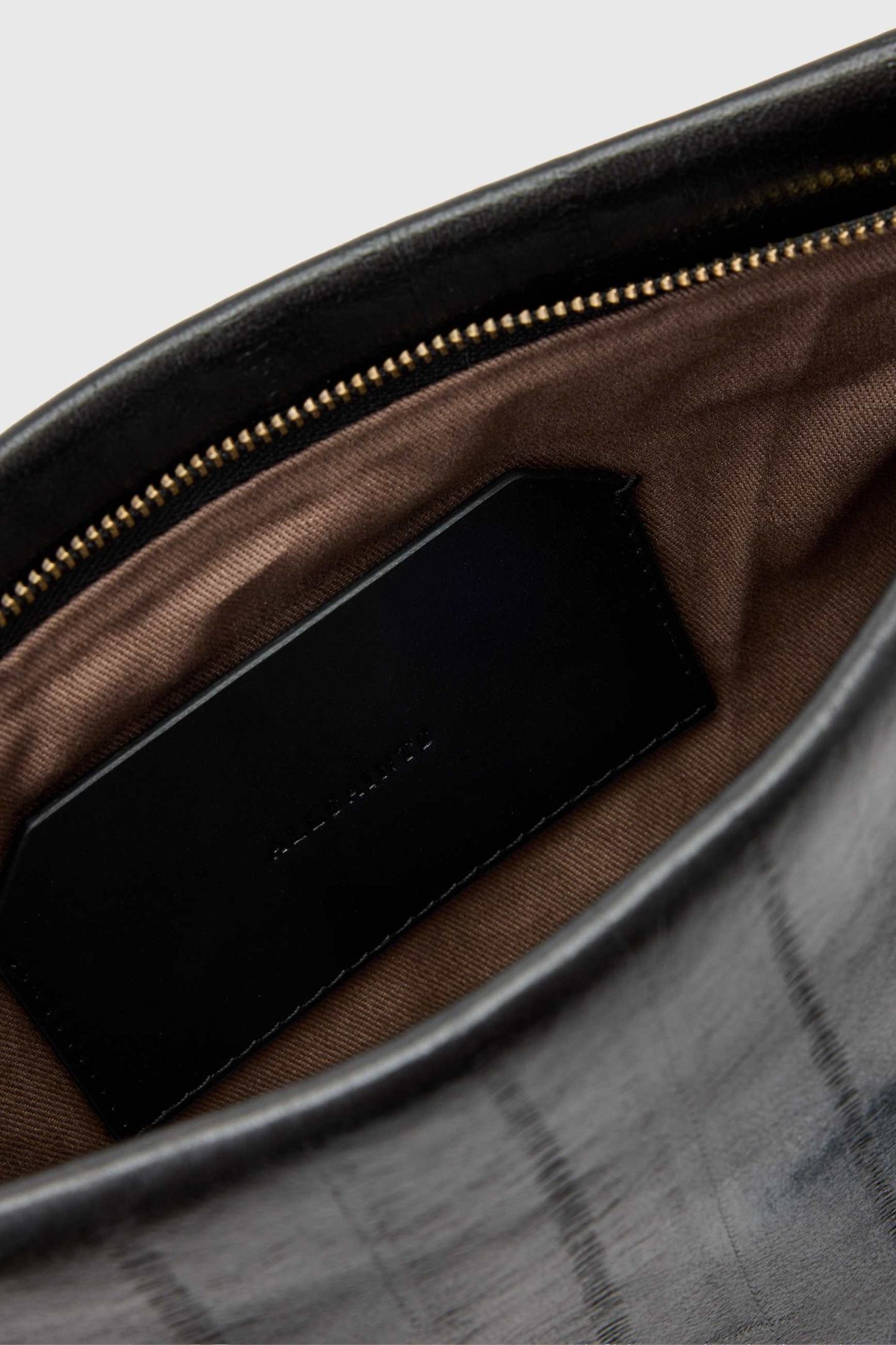 BETTINA EEL CLUTCH BLACK 6