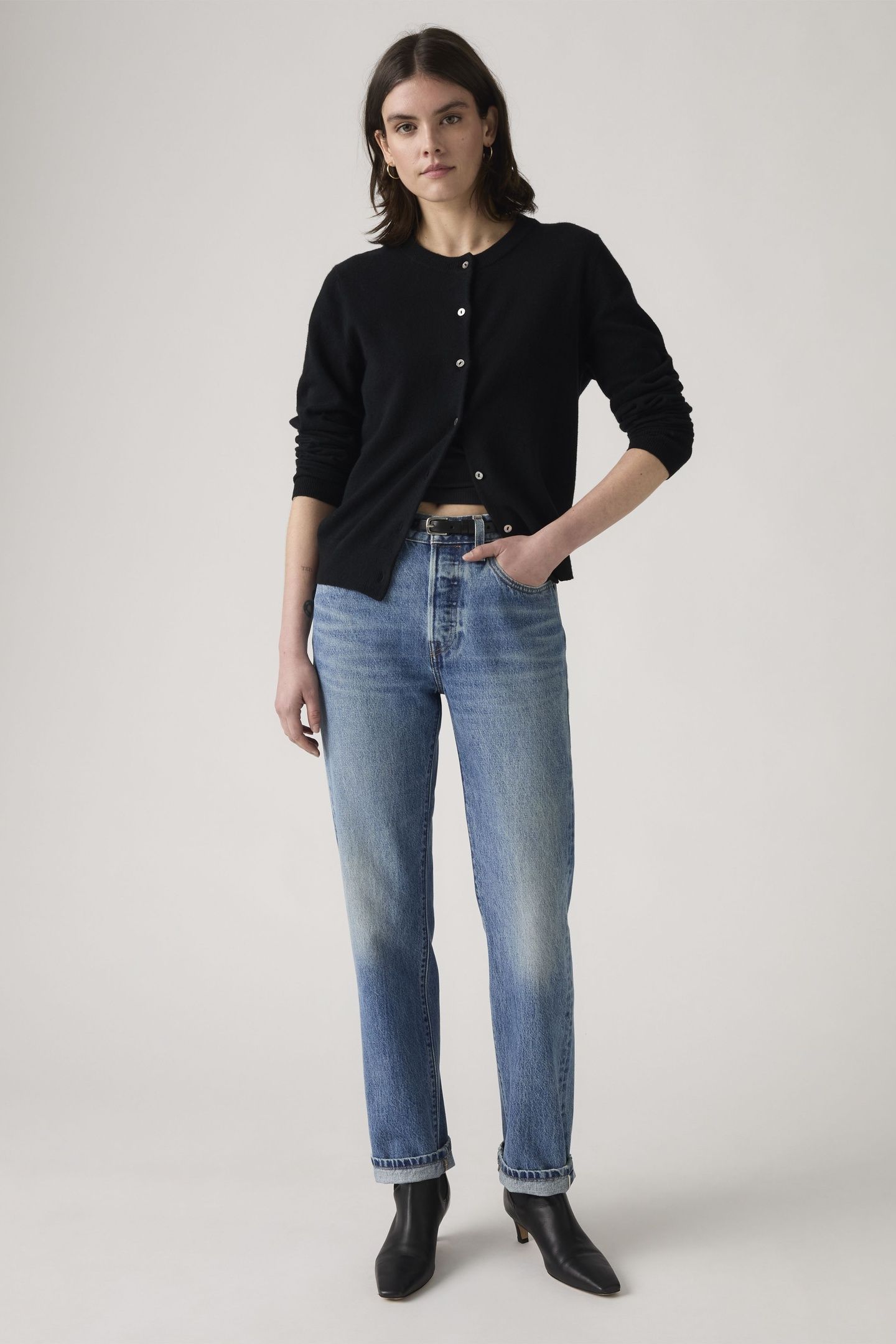 501® ORIGINAL SELVEDGE JEANS 2