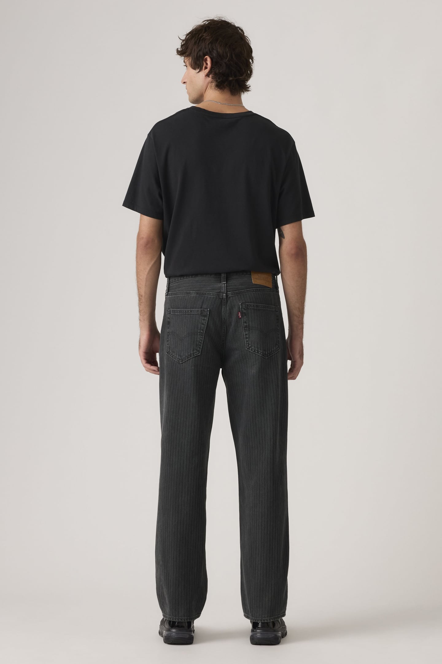 568™ LOOSE STRAIGHT JEANS 3