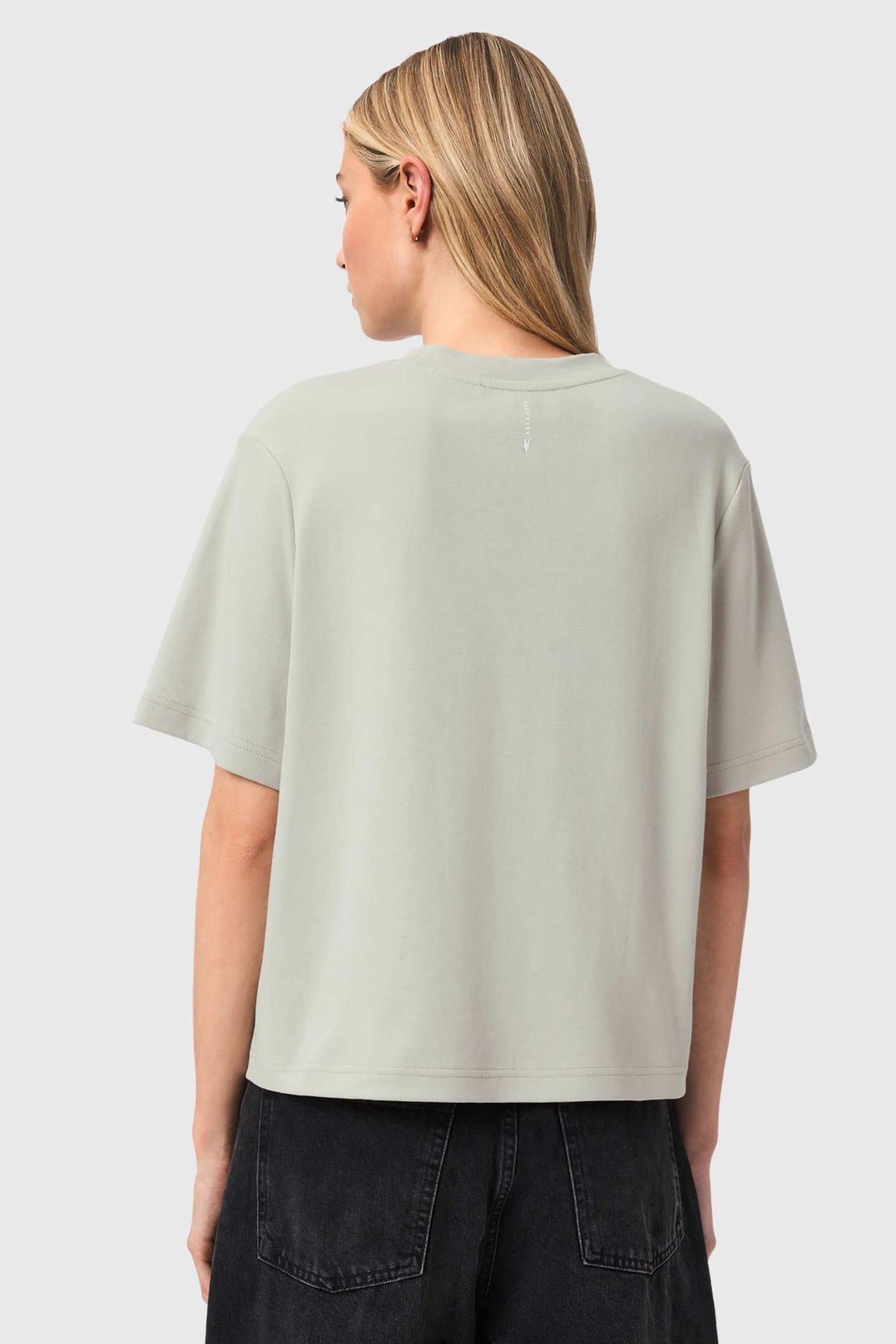 LISA TEE PALE GREEN 6