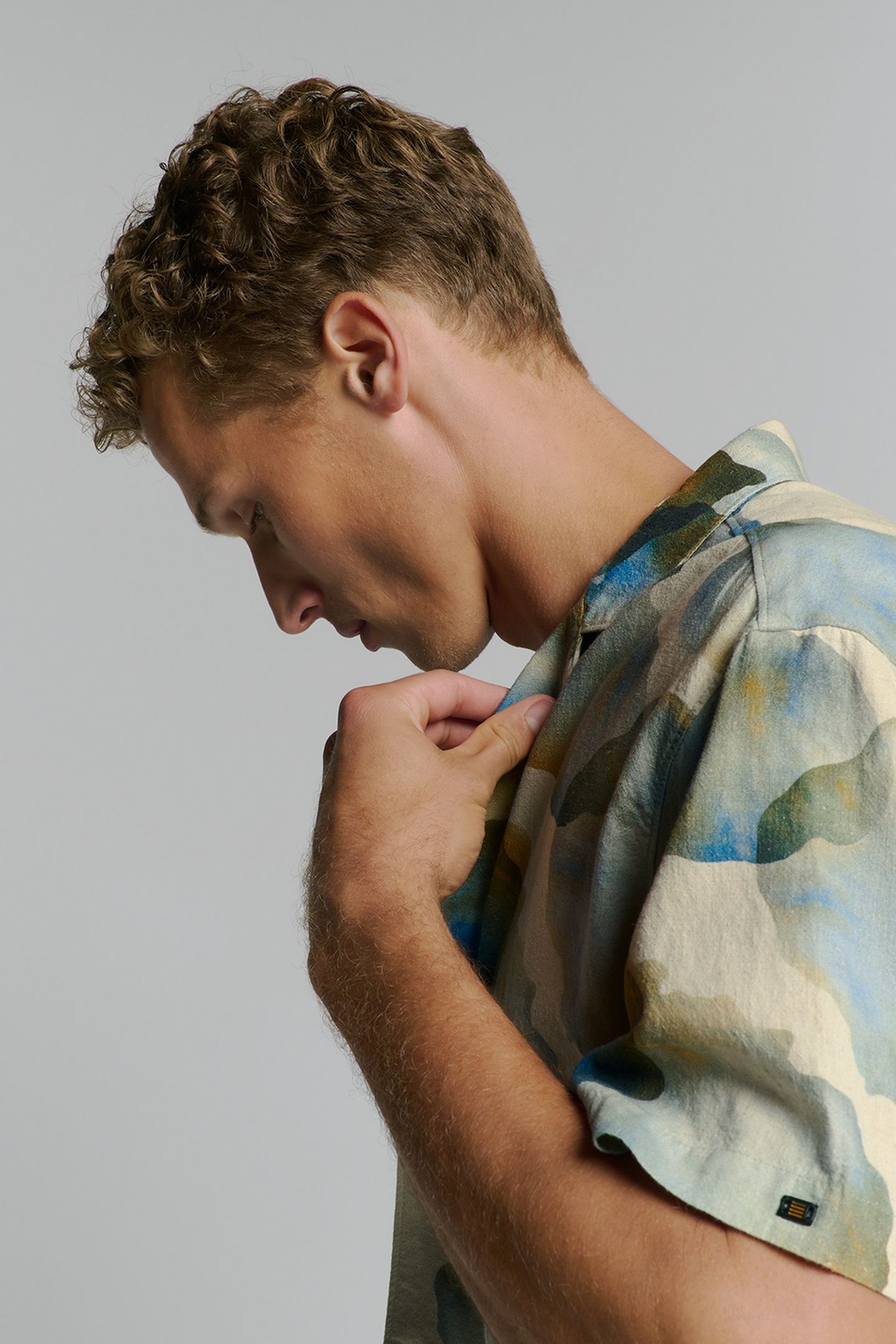 SHIRT SHORT SLEEVE REVERS COLLAR ALLOVER PRINTED WITH LINEN 7