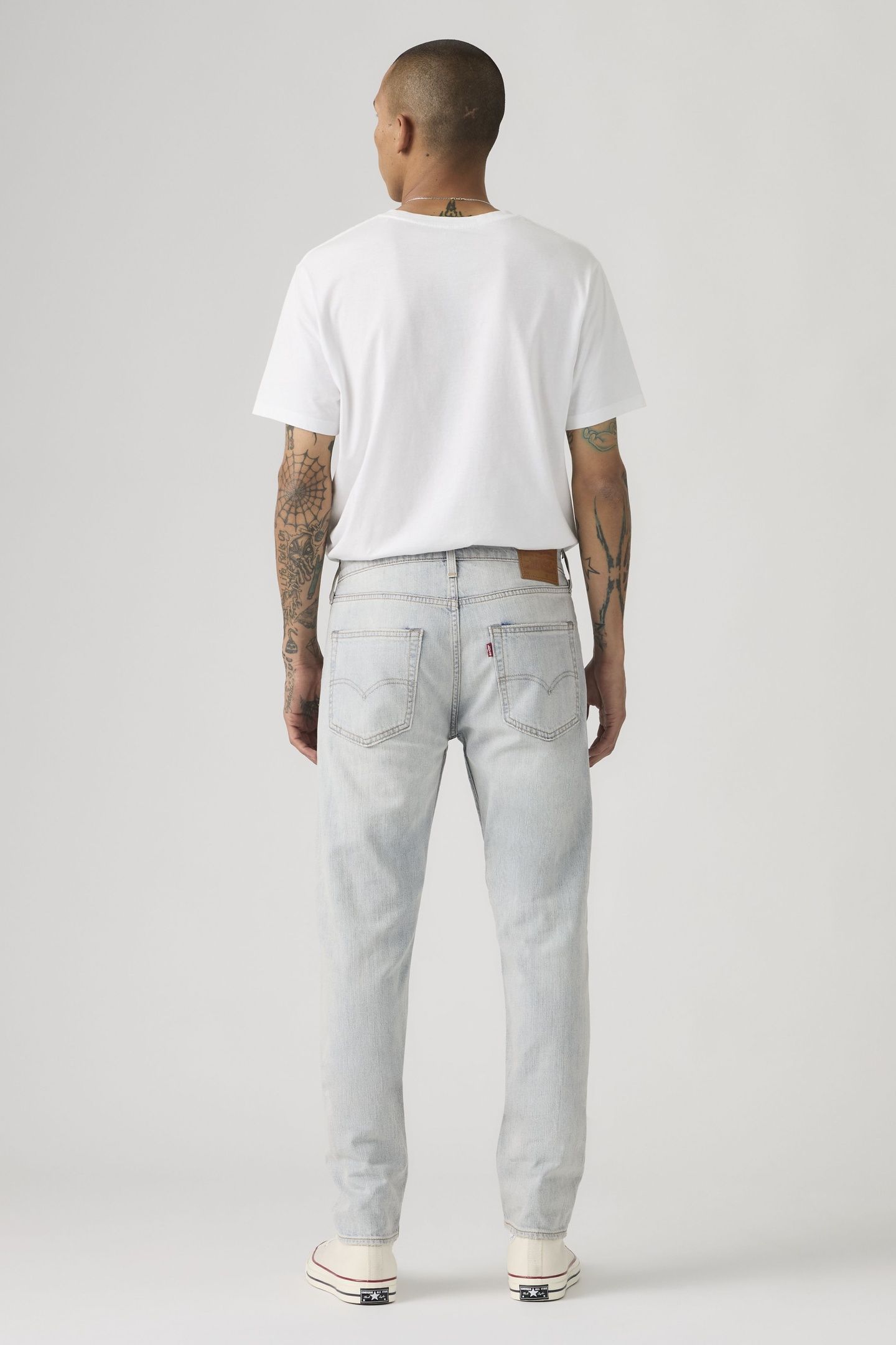 512™ SLIM TAPER LIGHTWEIGHT JEANS 3