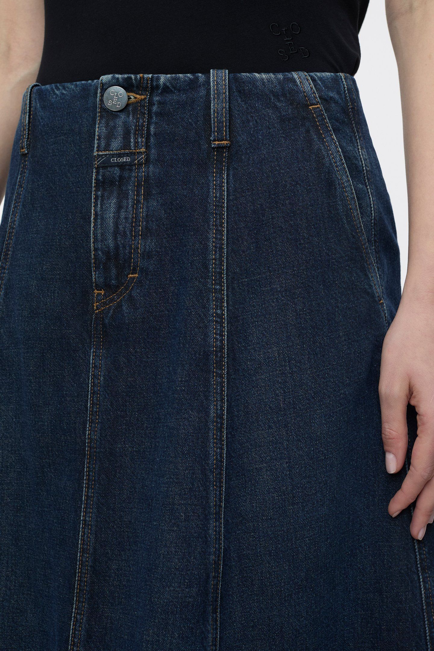 A LINE SKIRT DARK BLUE 4