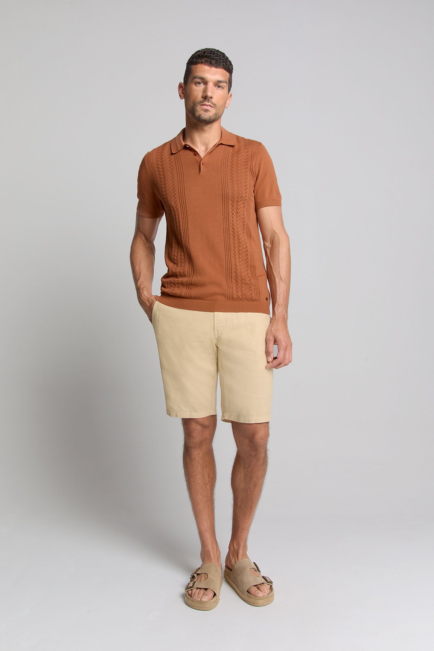 SHORT WITH LINEN GARMENT DYED SAND 1