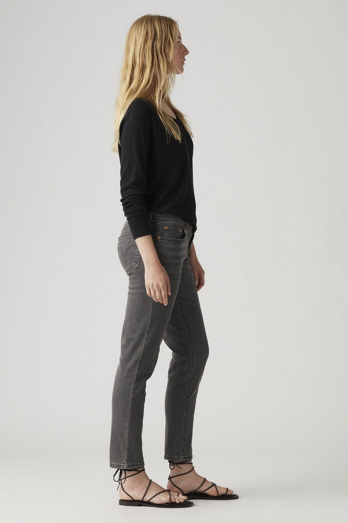 MID-RISE BOYFRIEND JEANS 4