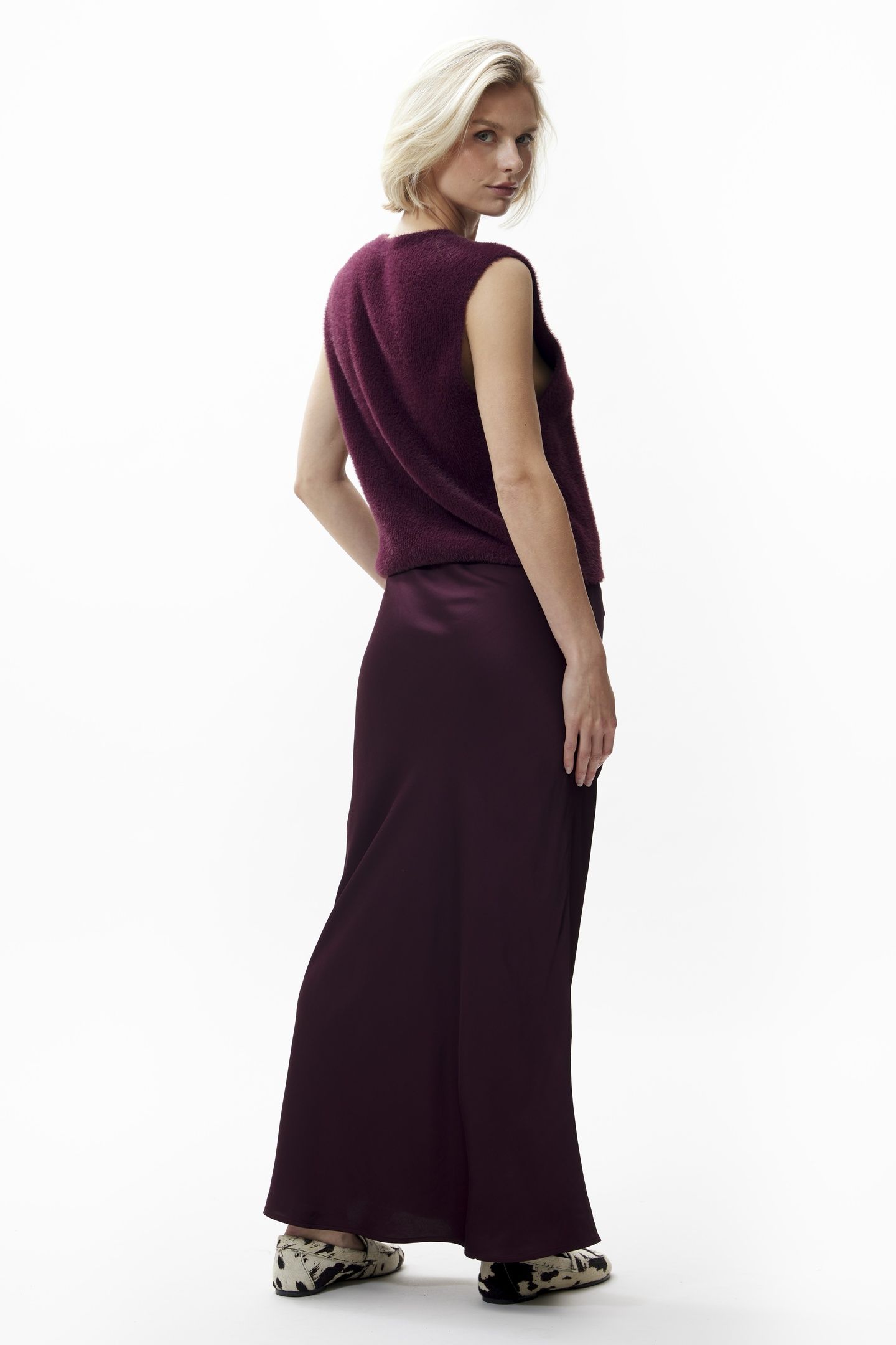 SILKY SKIRT WINETASTING 3