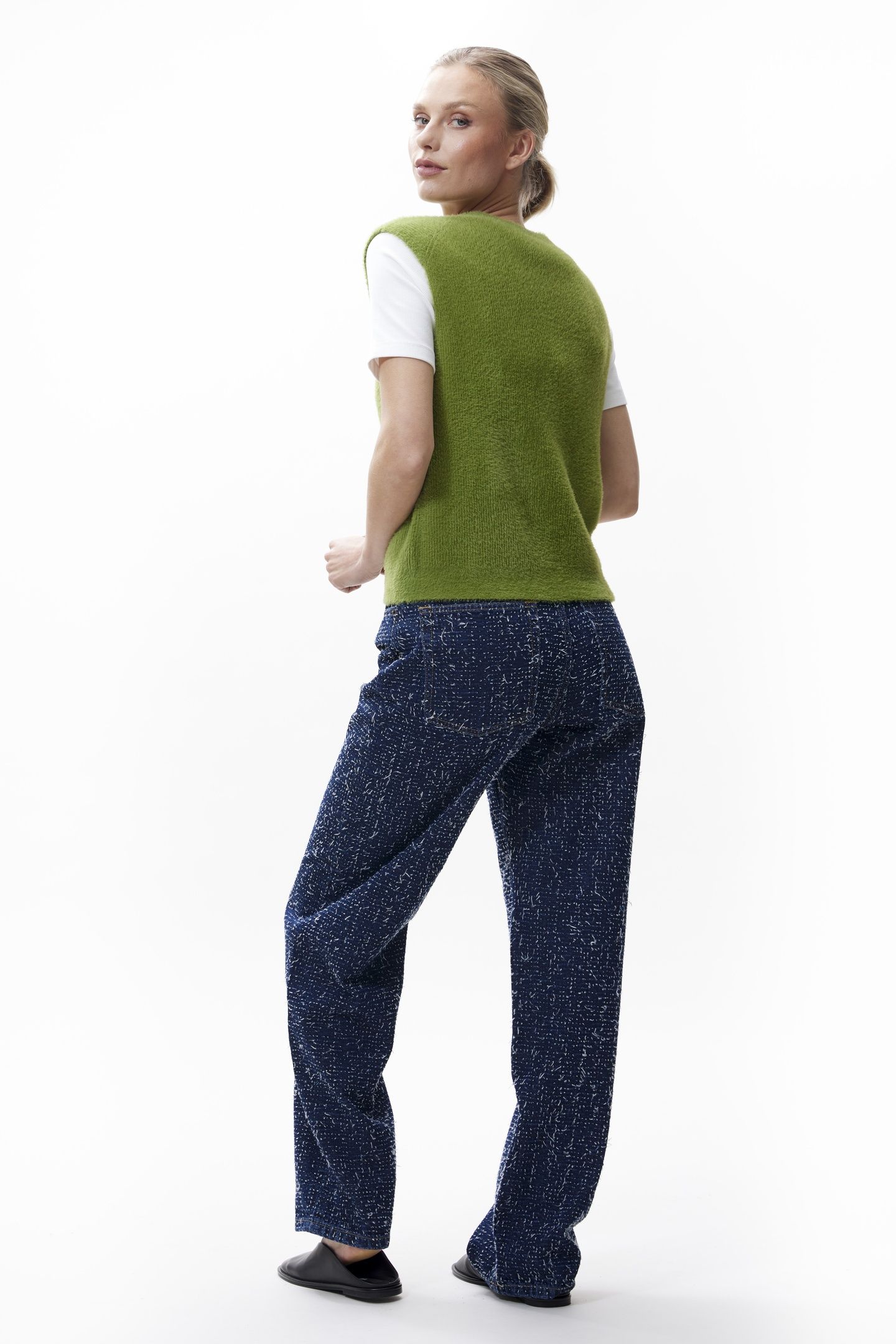 VNECK FUZZY SPENCER GRASSHOPPER 3