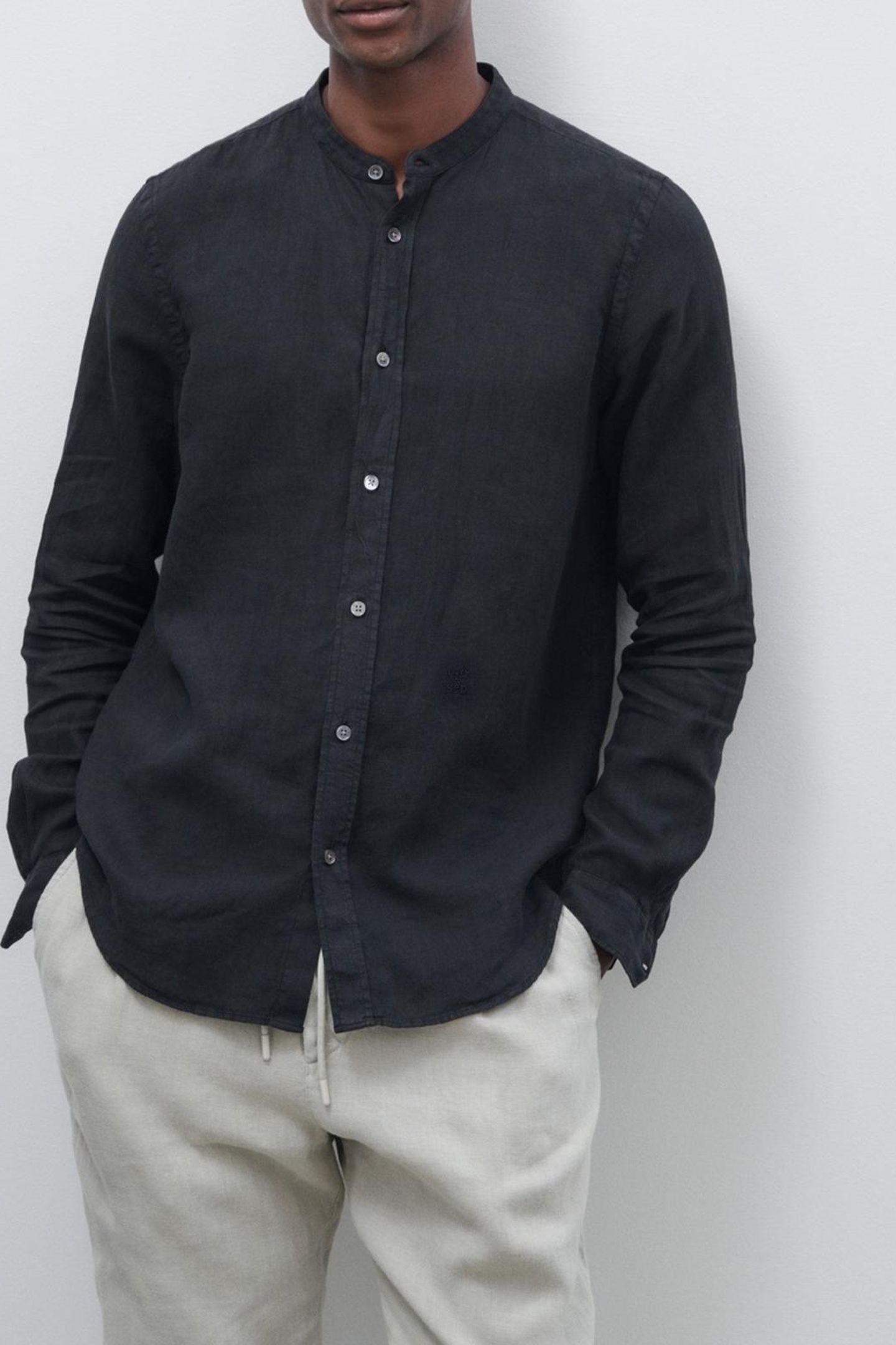 COLLARLESS SHIRT BLACK 2