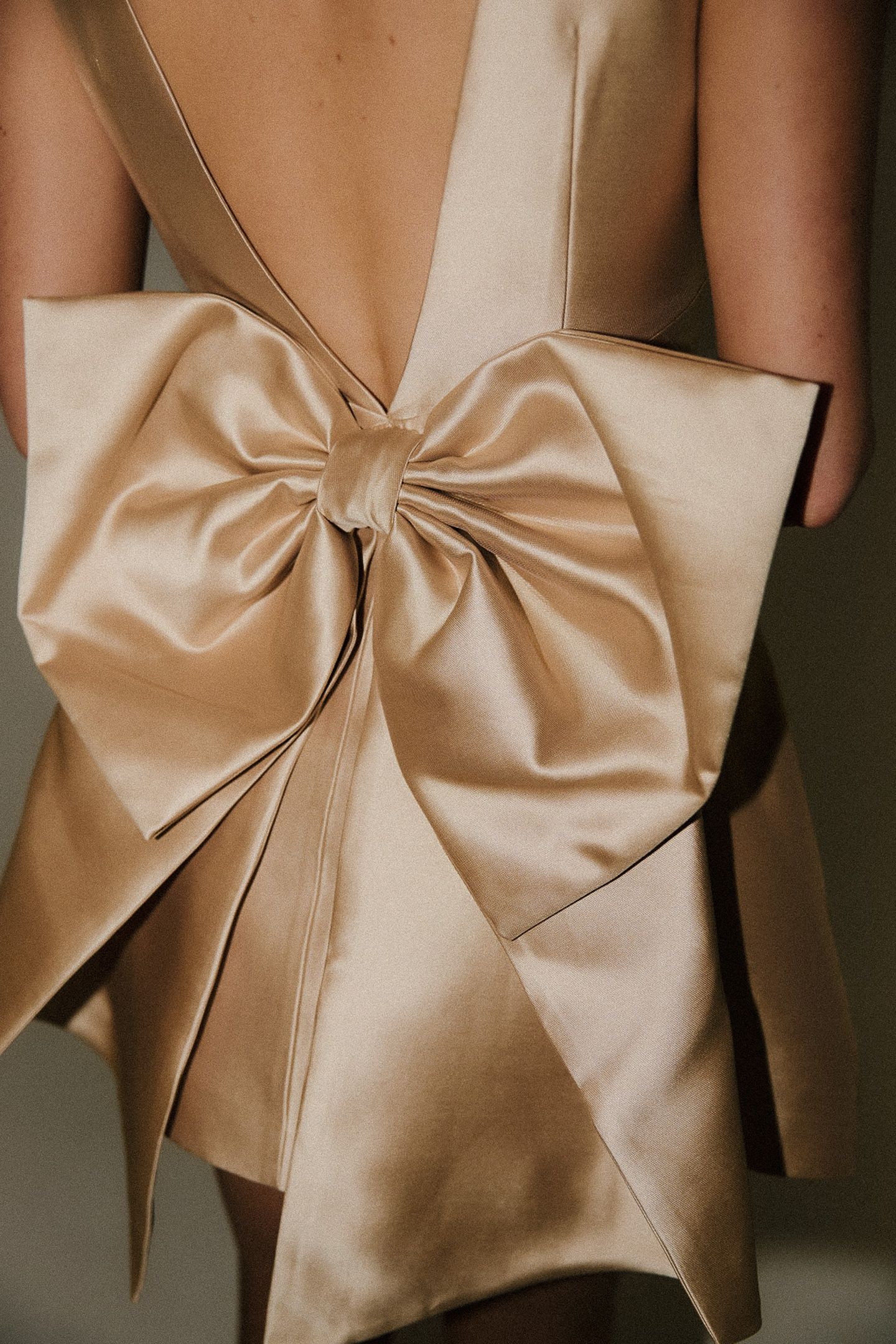 BOW DETAIL MINI DRESS GOLD 3