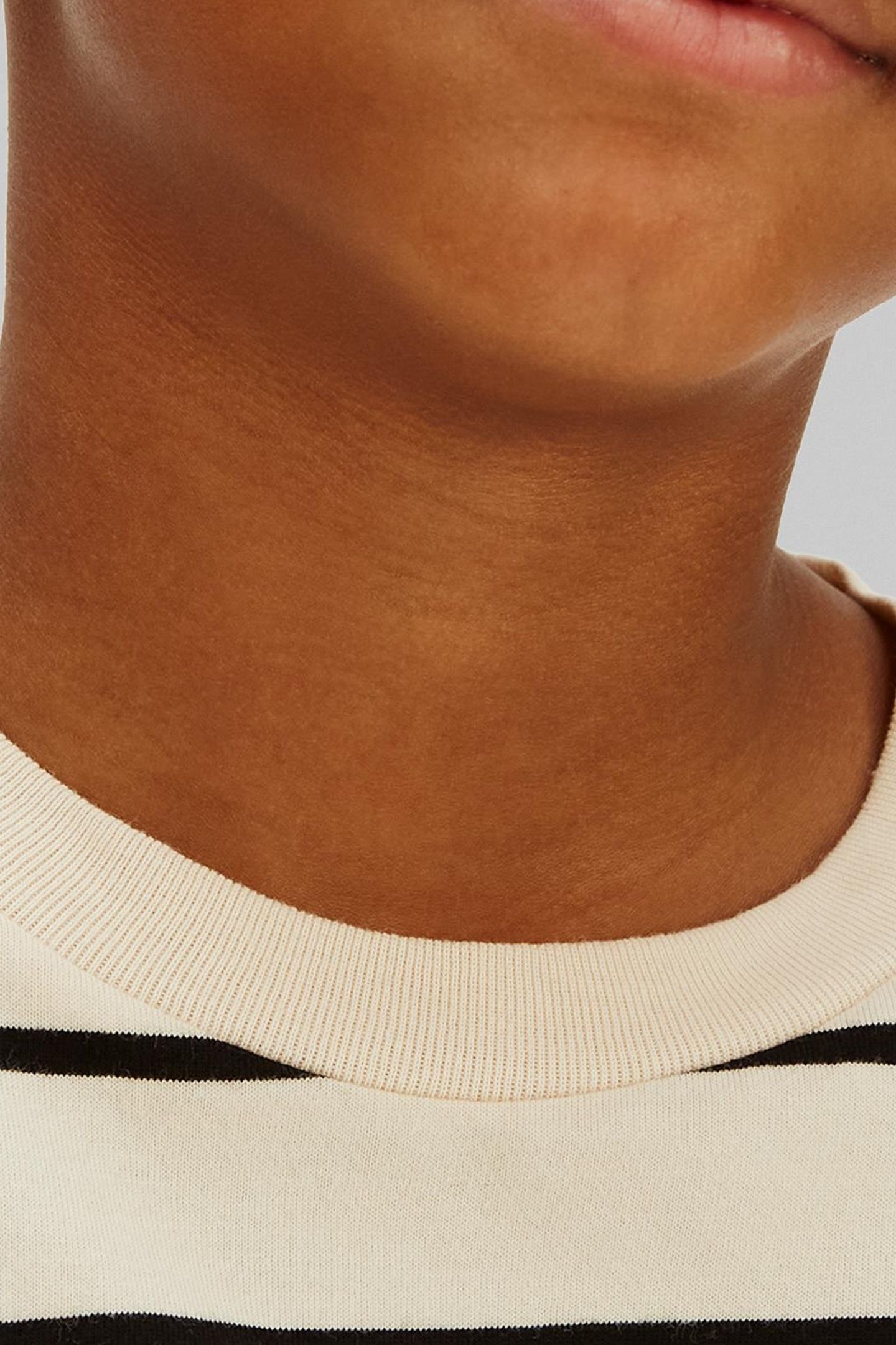 BOYS STRIPE T-SHIRT L/S WHITE GRAY/CK BLACK 5