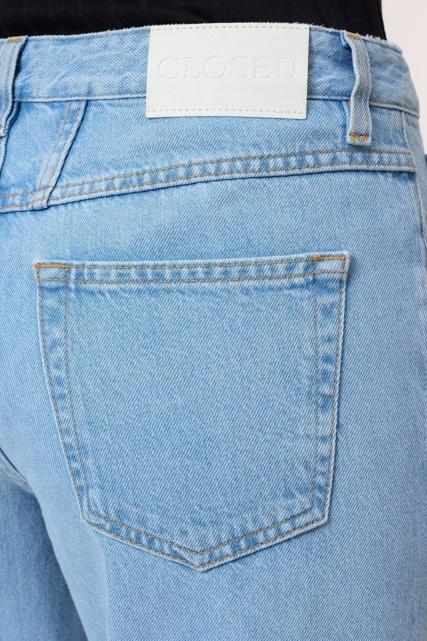 GILLAN LIGHT BLUE 5