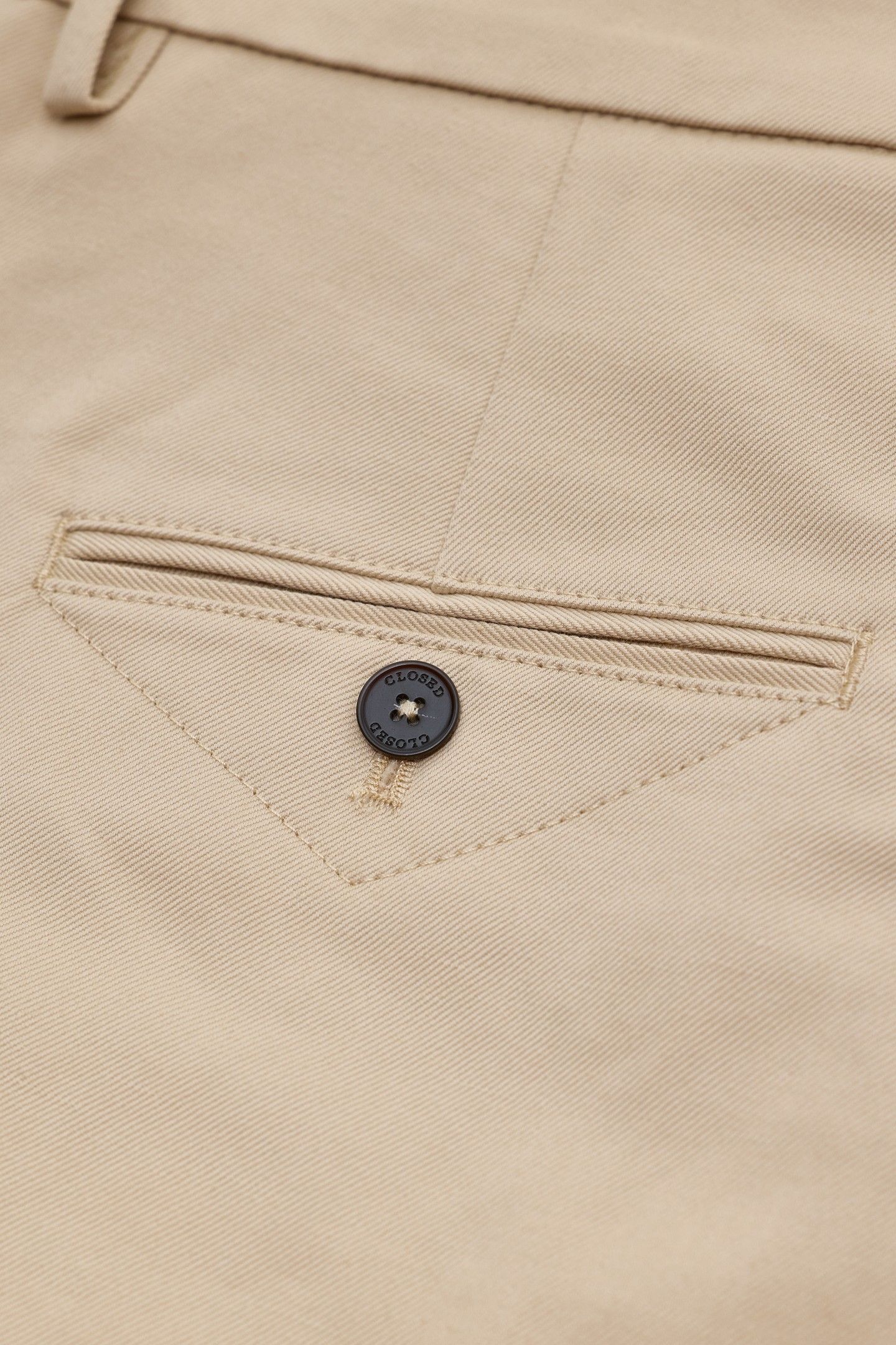 JURDY DESERT BEIGE 4