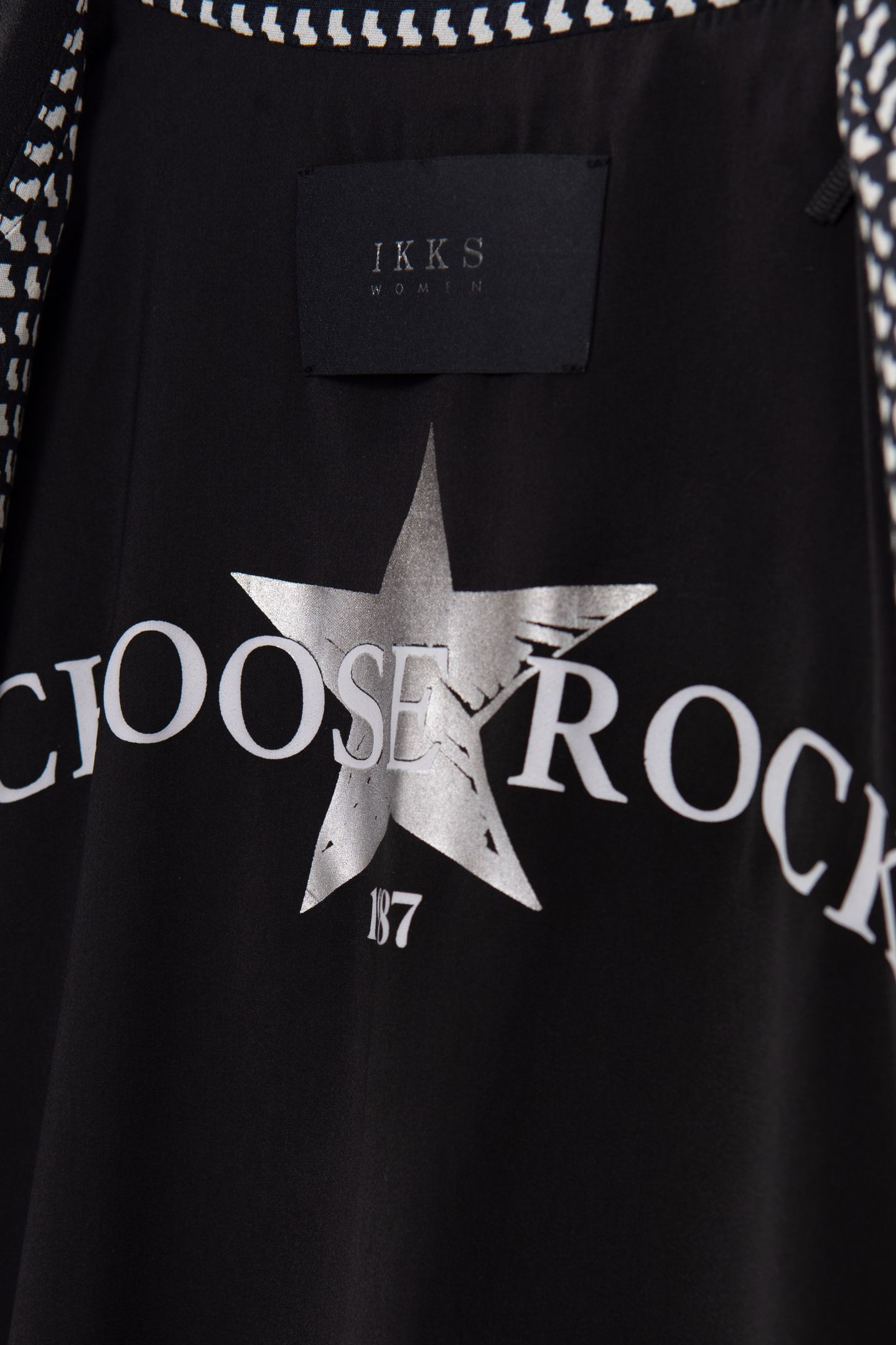 BLACK LENZING™ ECOVERO™ KNIT GRAPHIC SUIT JACKET 6