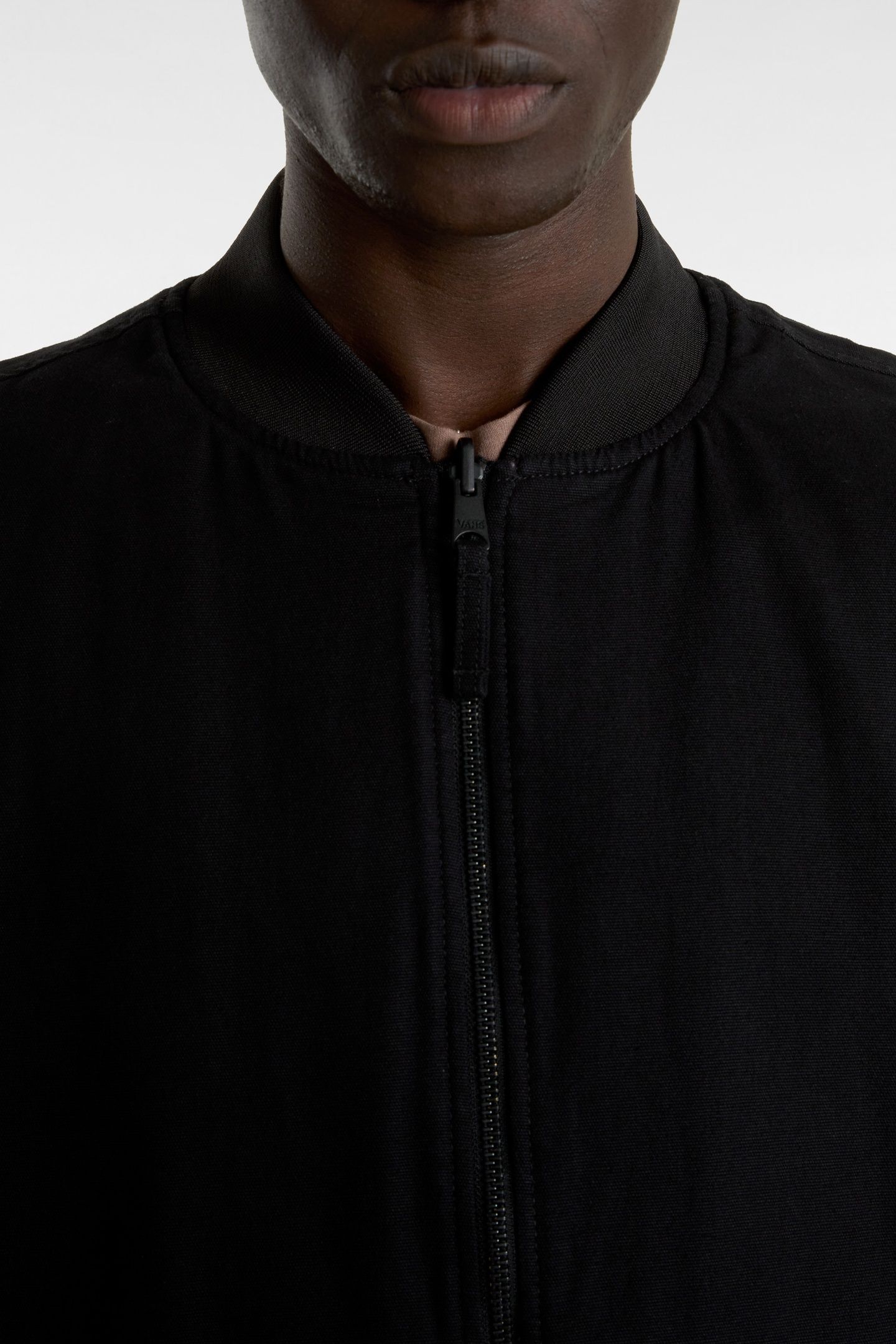 TALBOT REVERSIBLE VEST BLACK/TRUE BLUE 10