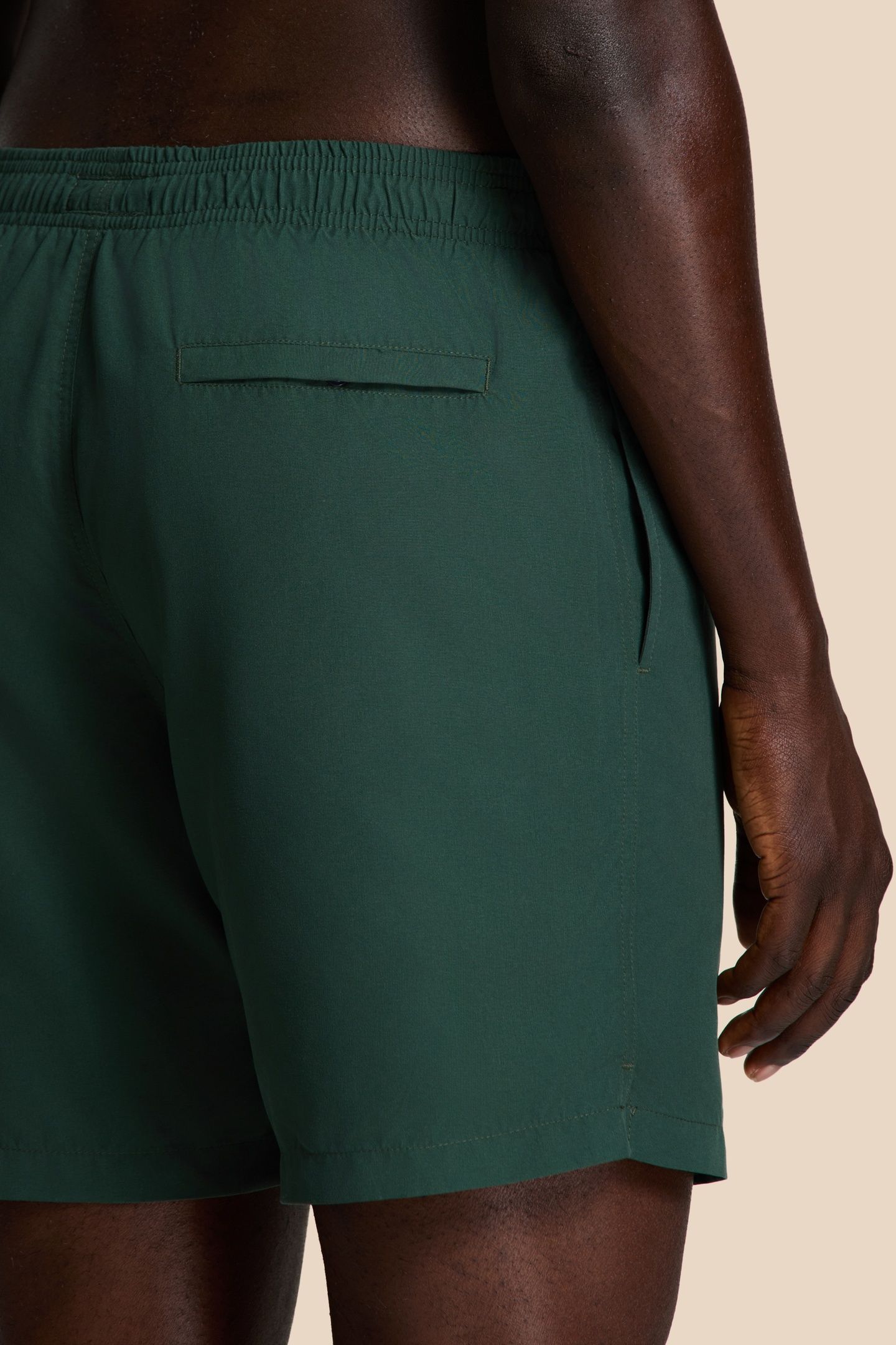 MEN MIKE SWIM SHORTS 7 INCH SOLID GREEN LEAF 4