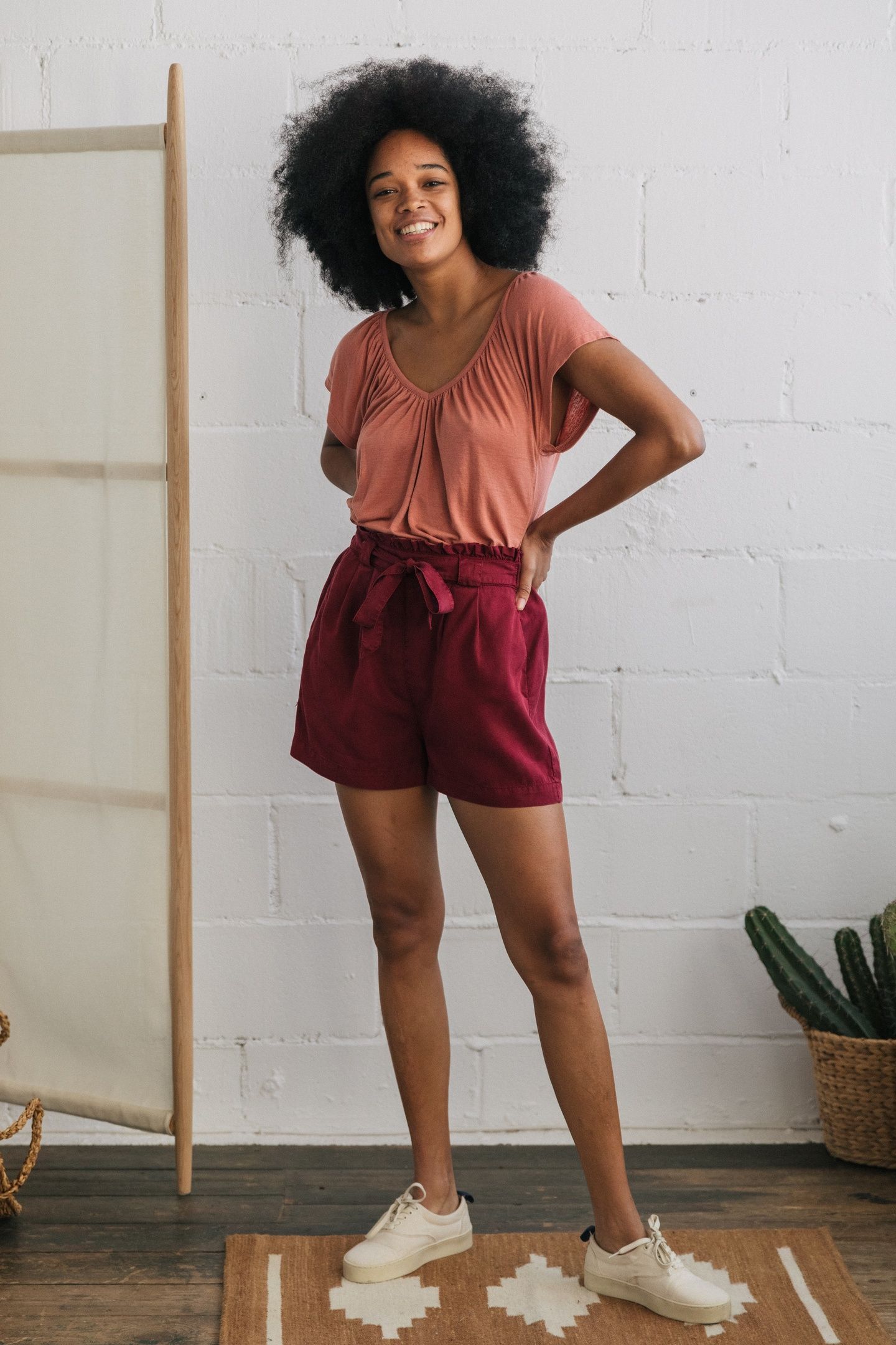GISKE SHORTS CHERRY RED 1