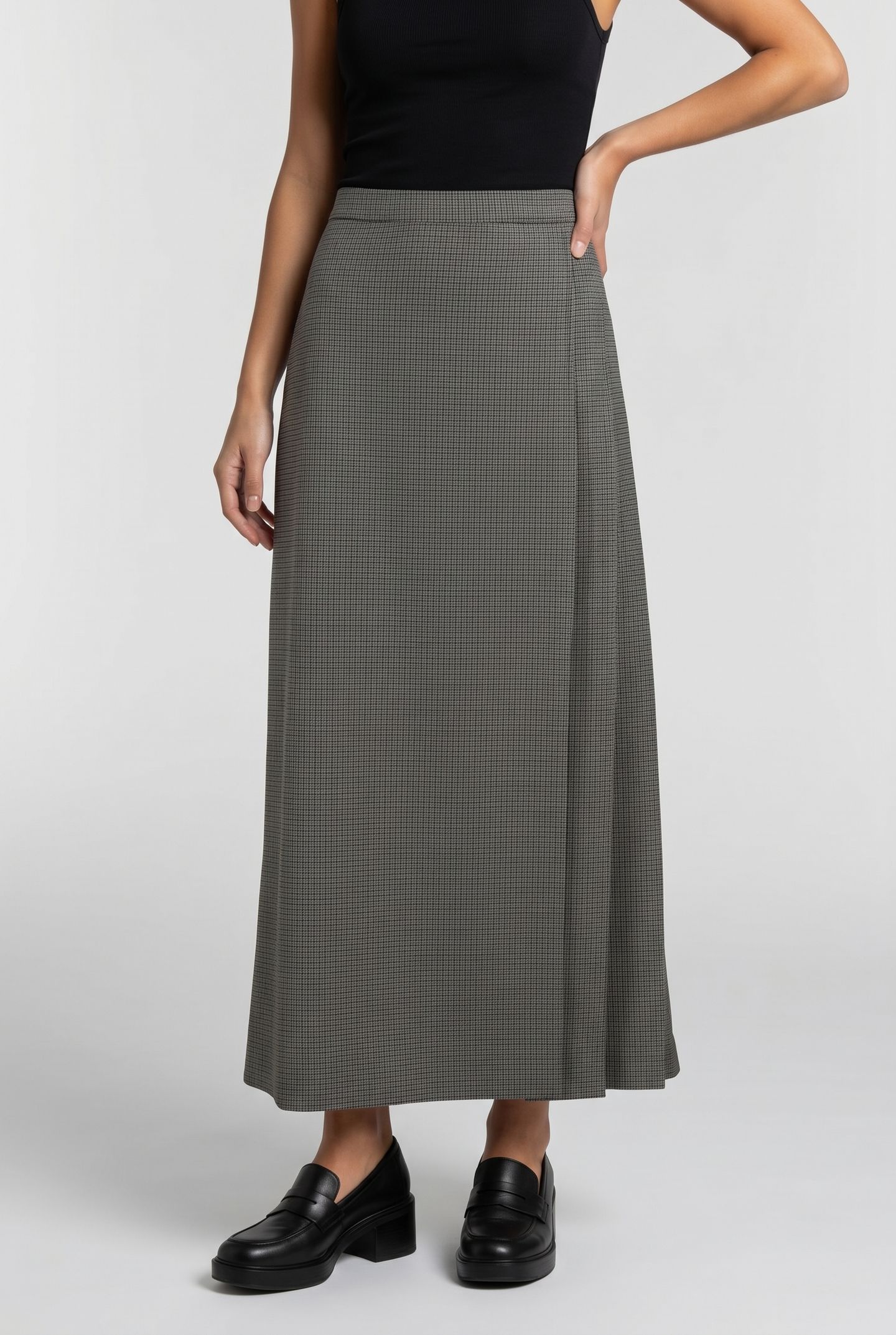 LONG GREY SKIRT 1