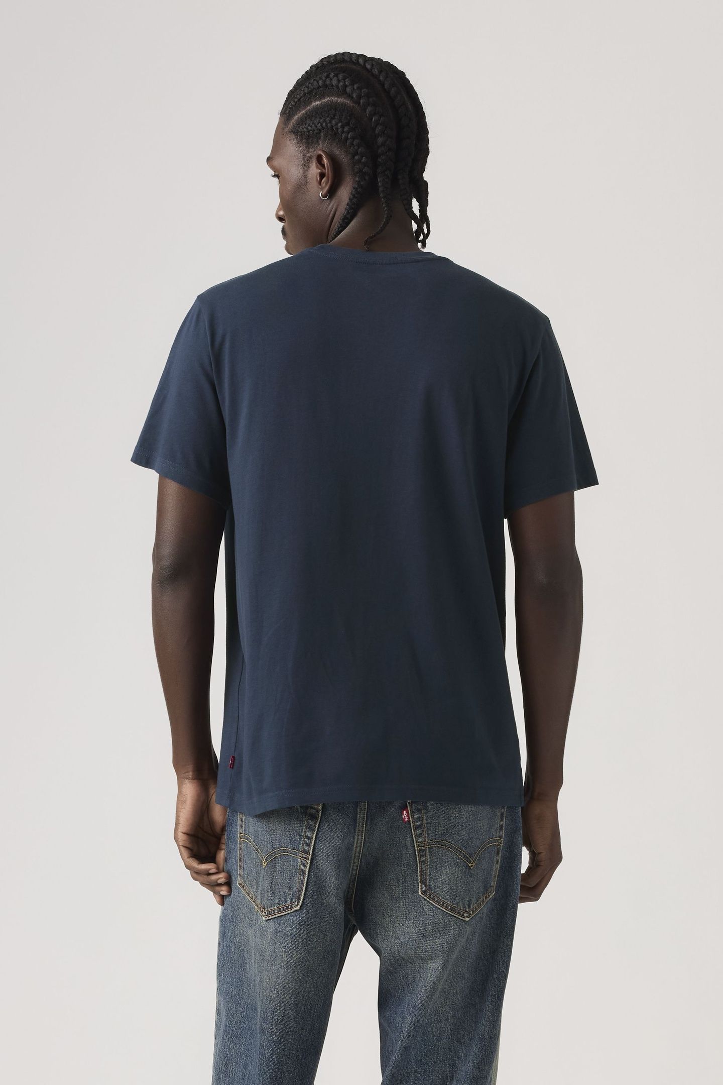 RELAXED FIT GRAPHIC TEE 3