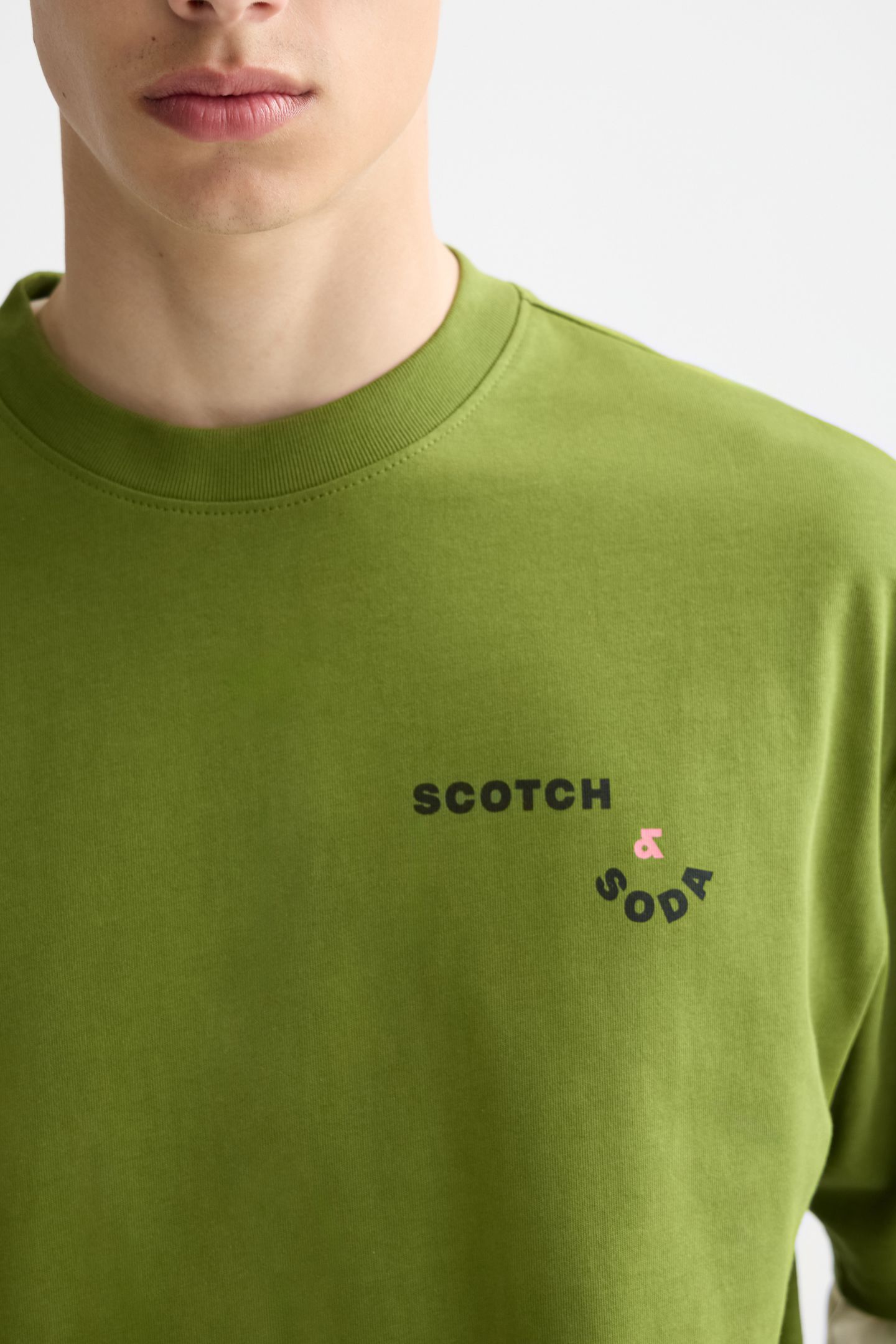 LOOSE FIT FRONT AND BACK ARTWORK T-SHIRT CALLA GREEN 6
