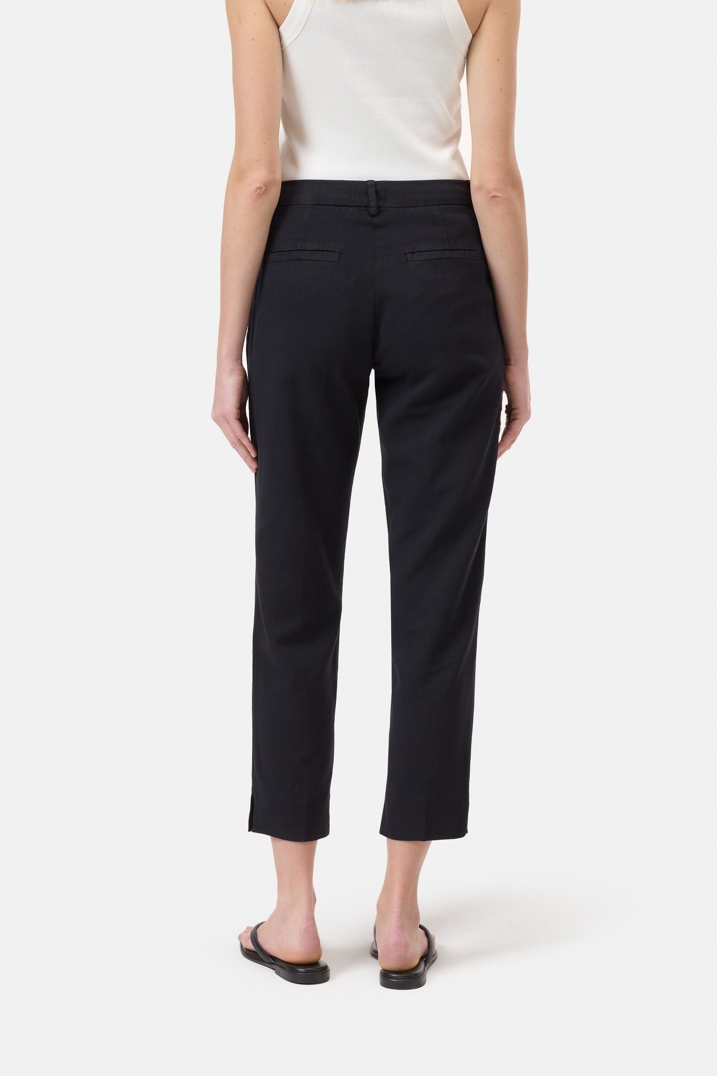 SONNETT BLACK 2