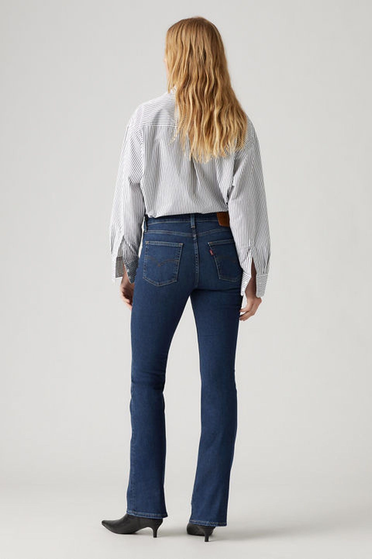 725 HIGH RISE BOOTCUT JEANS 3